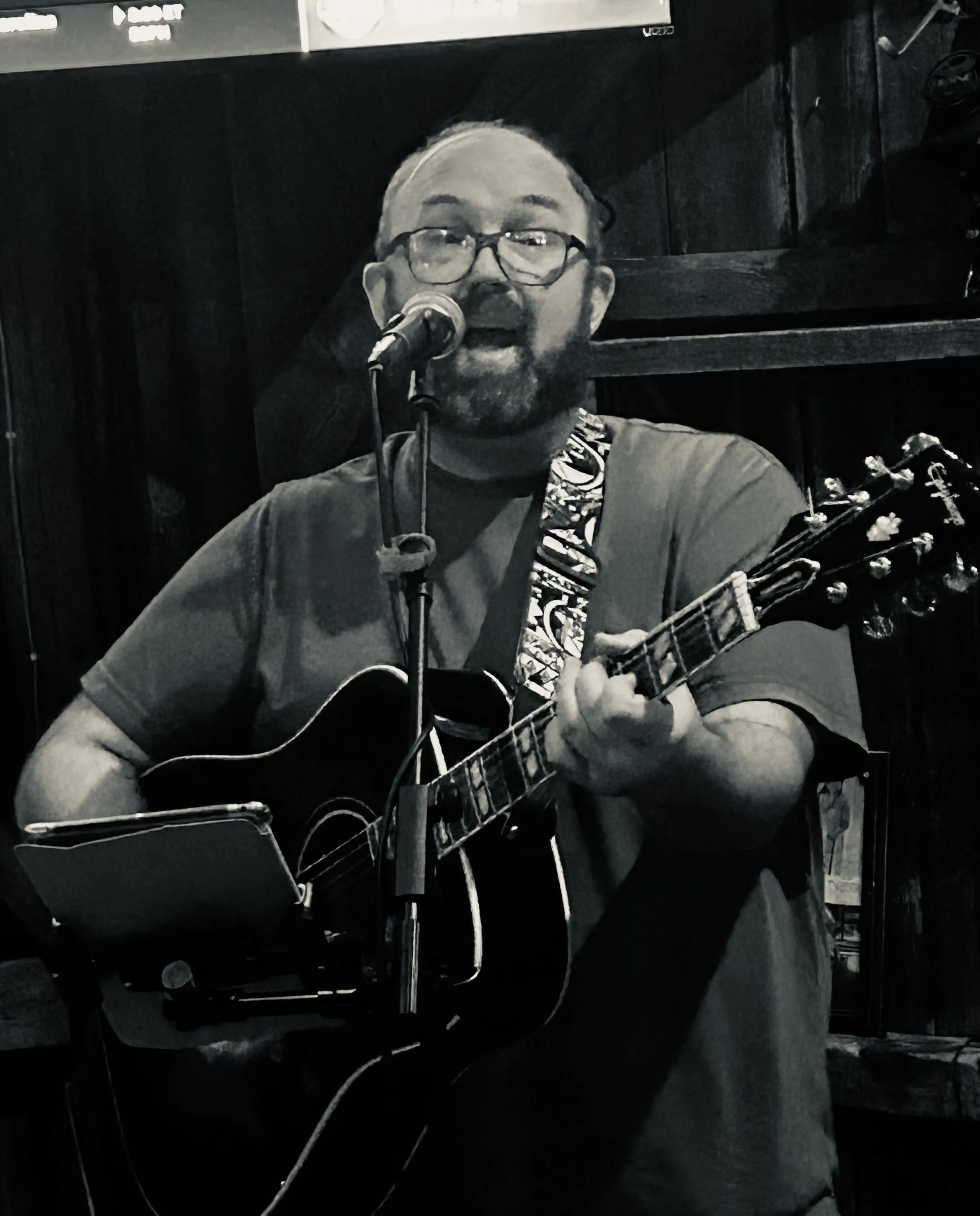 Live Music: Jaime Hughes