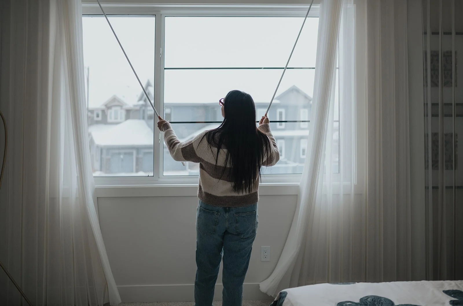Novo Blinds brings years of experience to residential blind installation, helping homeowners choose smart, stylish solutions.