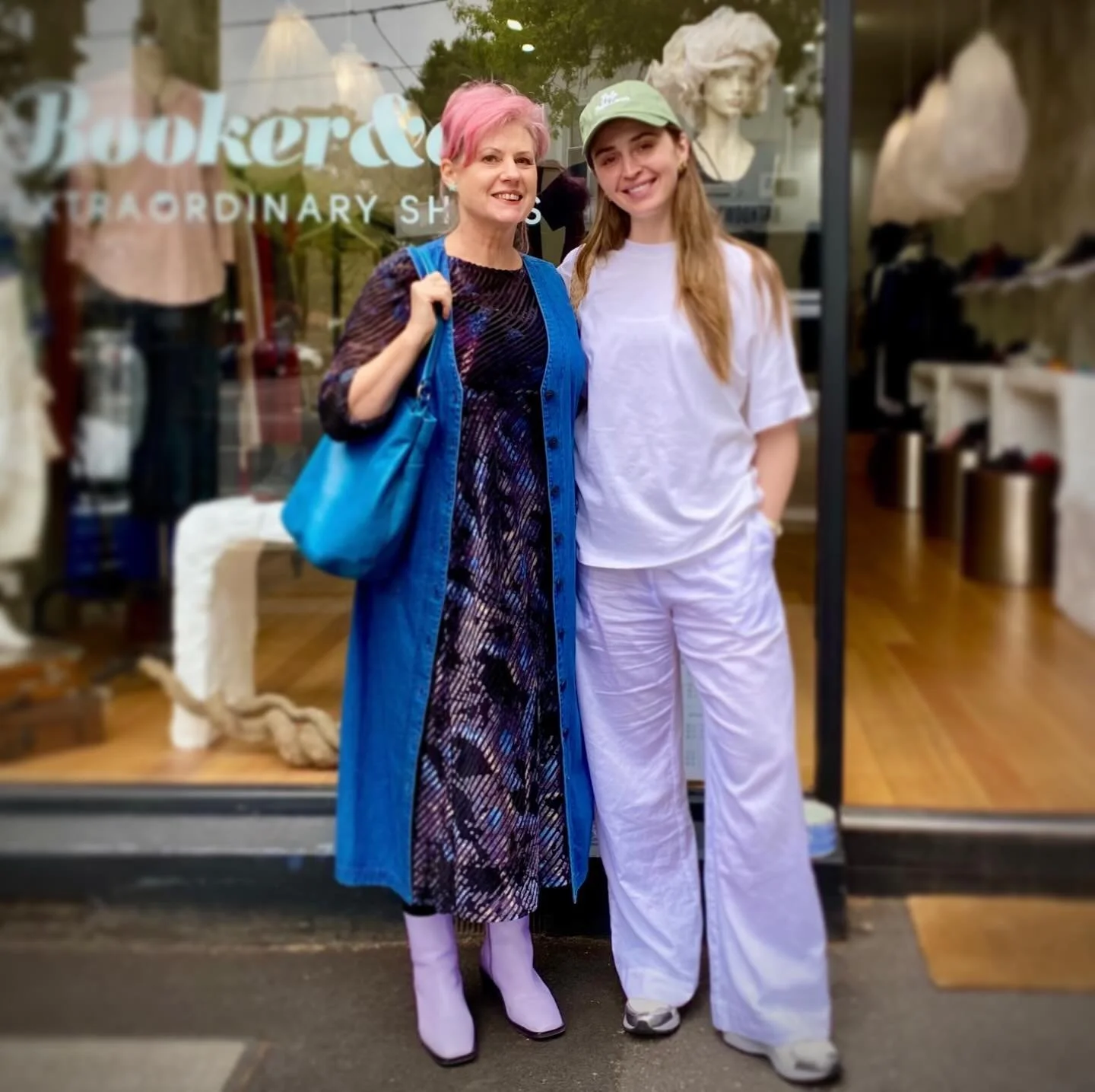 Here&rsquo;s what I was doing this week last year, hanging out with the lovely @allanaramaa when she came to Melbourne, Australia for very first time! 

We had coffee at @pellegrinisespressobar and then I did a #colouranalysis for her followed by a v