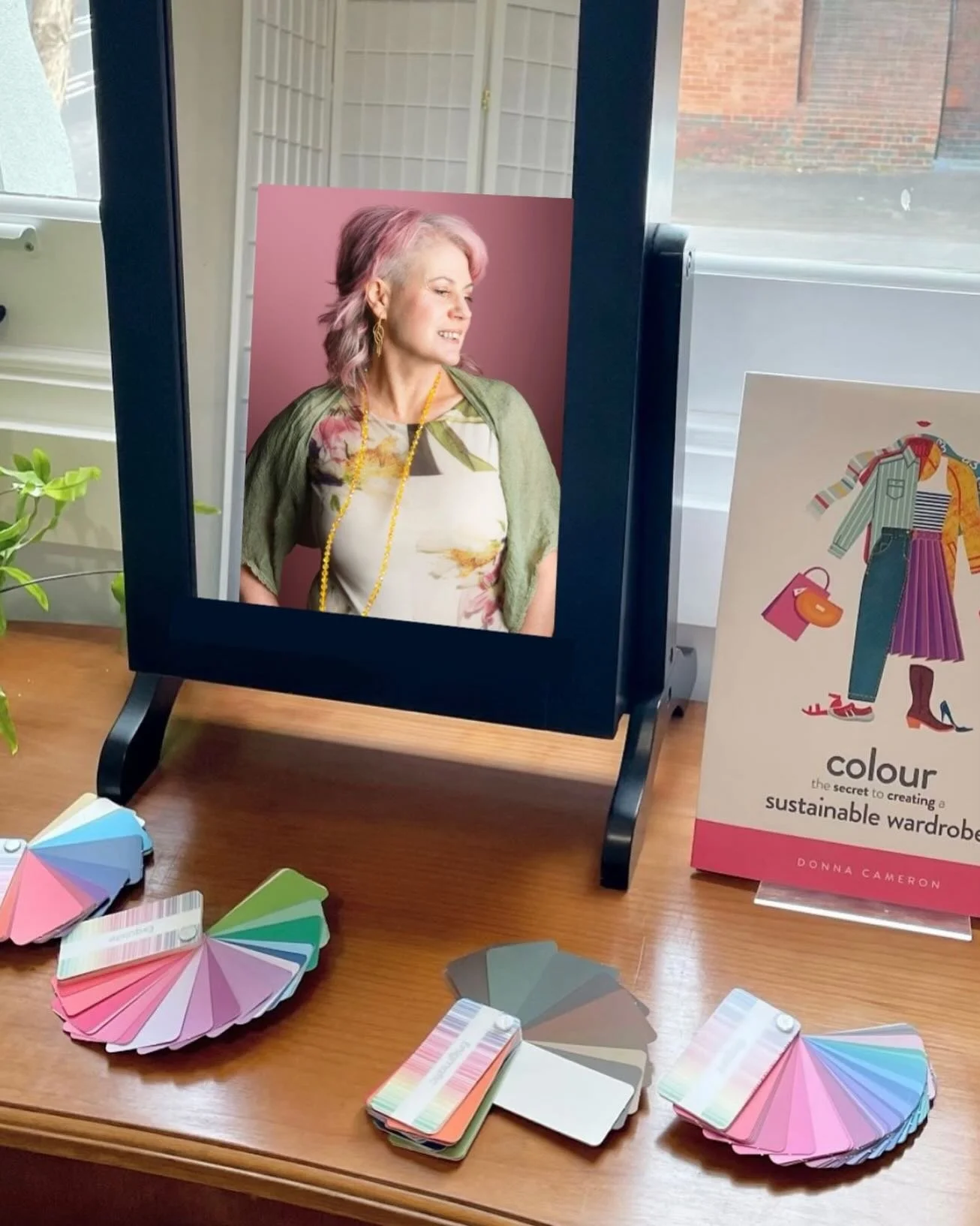 I just can&rsquo;t imagine my life without a strong focus on colour. It energises us and makes us happy. I love to introduce clients to the power of wearing colour and I&rsquo;ve been doing that since 2012. 🌸