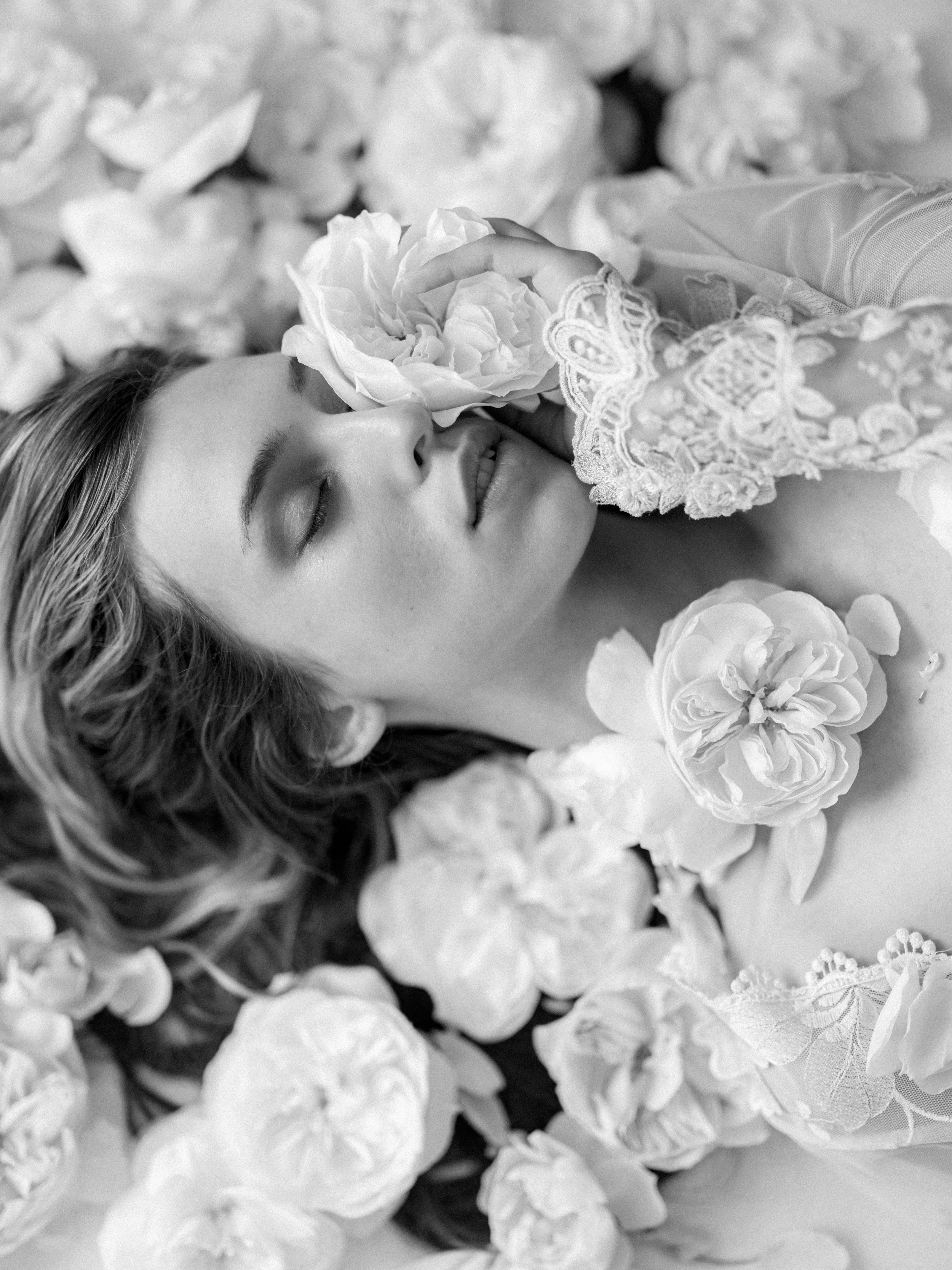 MONTHLY THEME : FLORAL ARTE