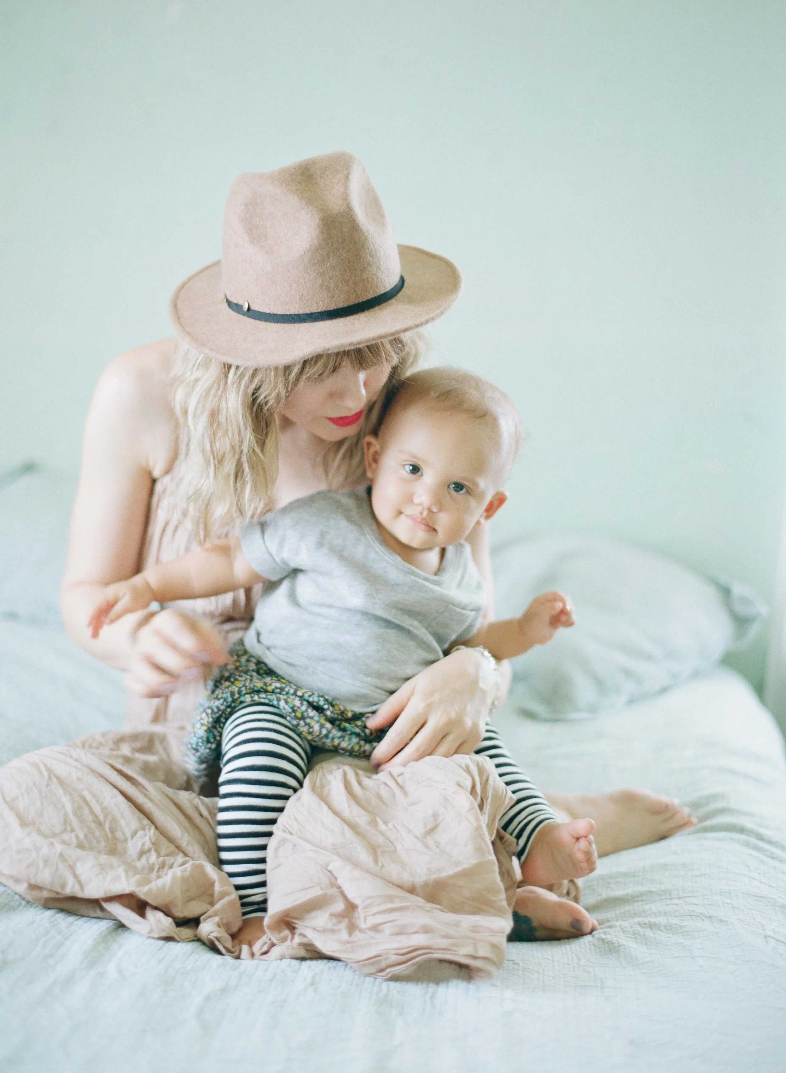 SHARE YOUR WORK : MOTHER &amp; CHILD