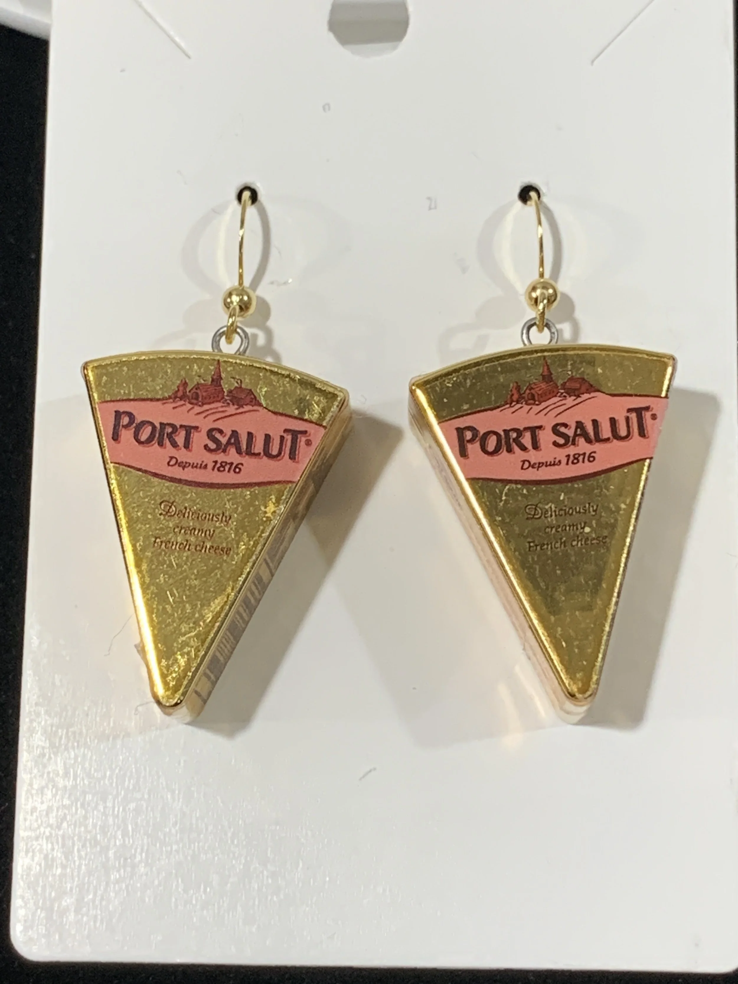 Gold Cheese wedge.JPG