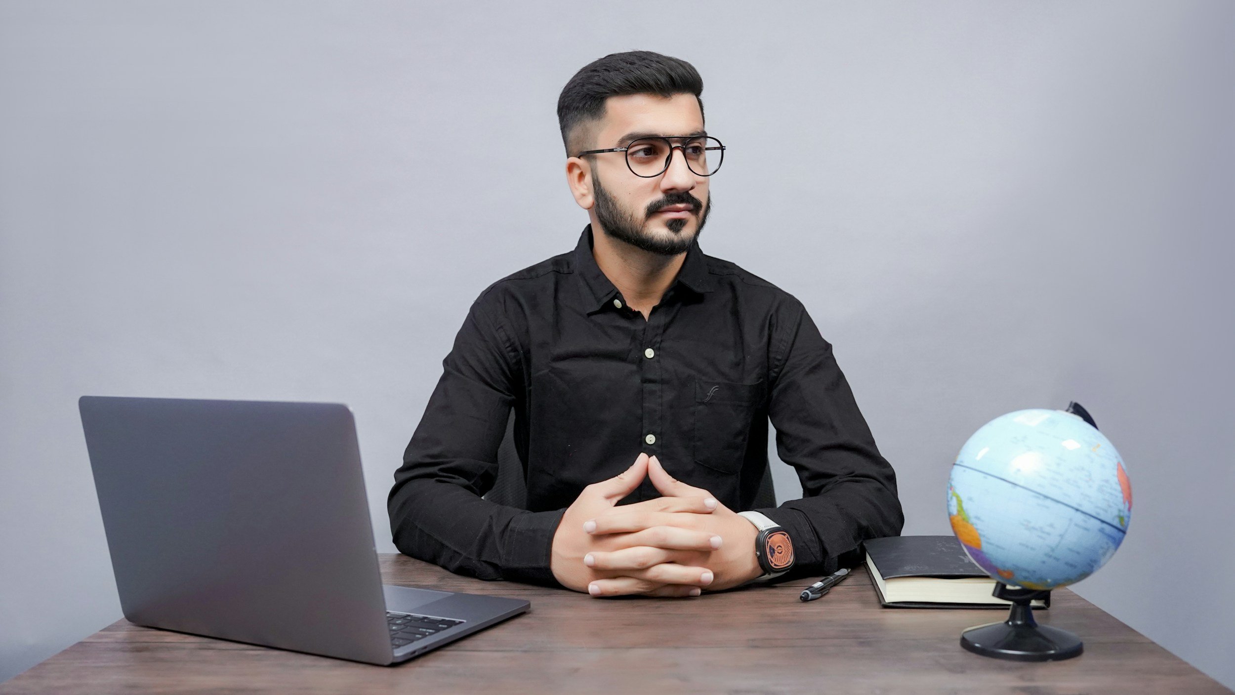 Managing Grants, Contracts, and Career Changes: Financial Planning for Research Faculty