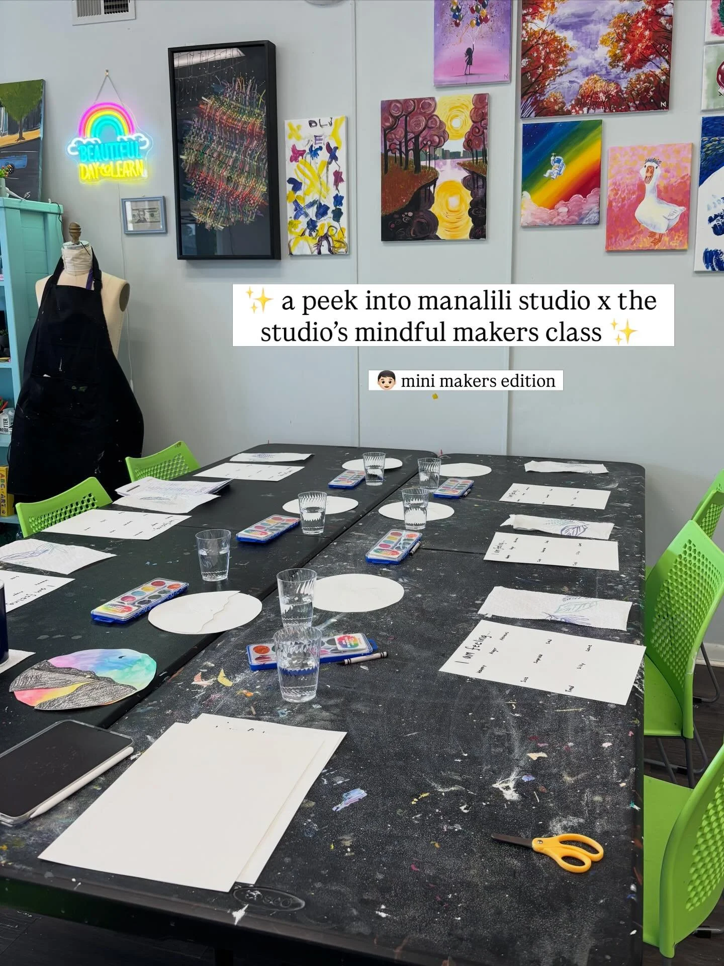 this afternoon was our first day for our mini mindful makers class @thestudio75a! had a blast teaching the sweetest group of kiddos.

🌈 we started class off with the usual ms. manalili stretch to get our wiggles out, talked about the colors of the r