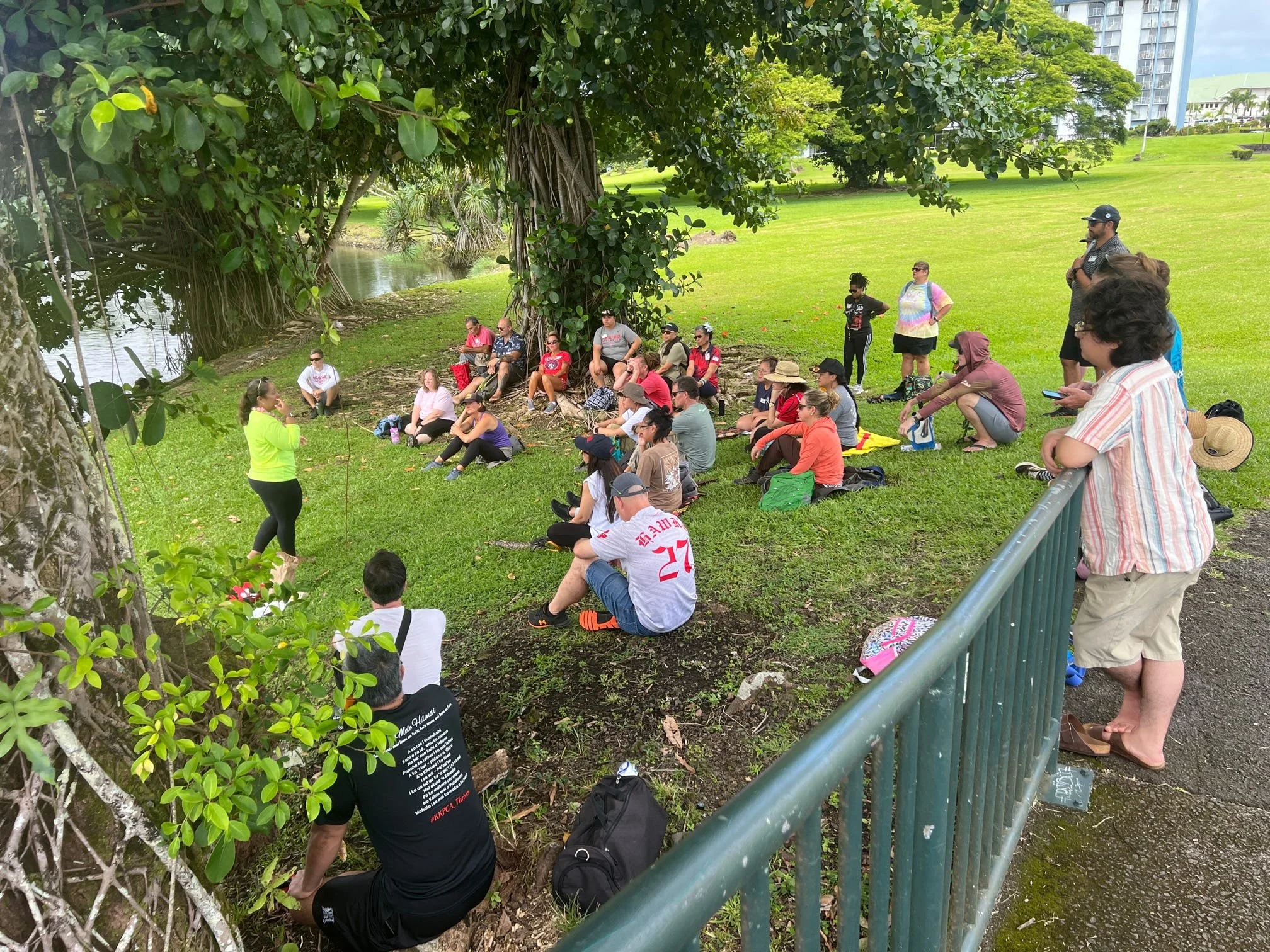 Kumu from Keaʻau High School kick off their school year with moʻolelo and huakaʻi