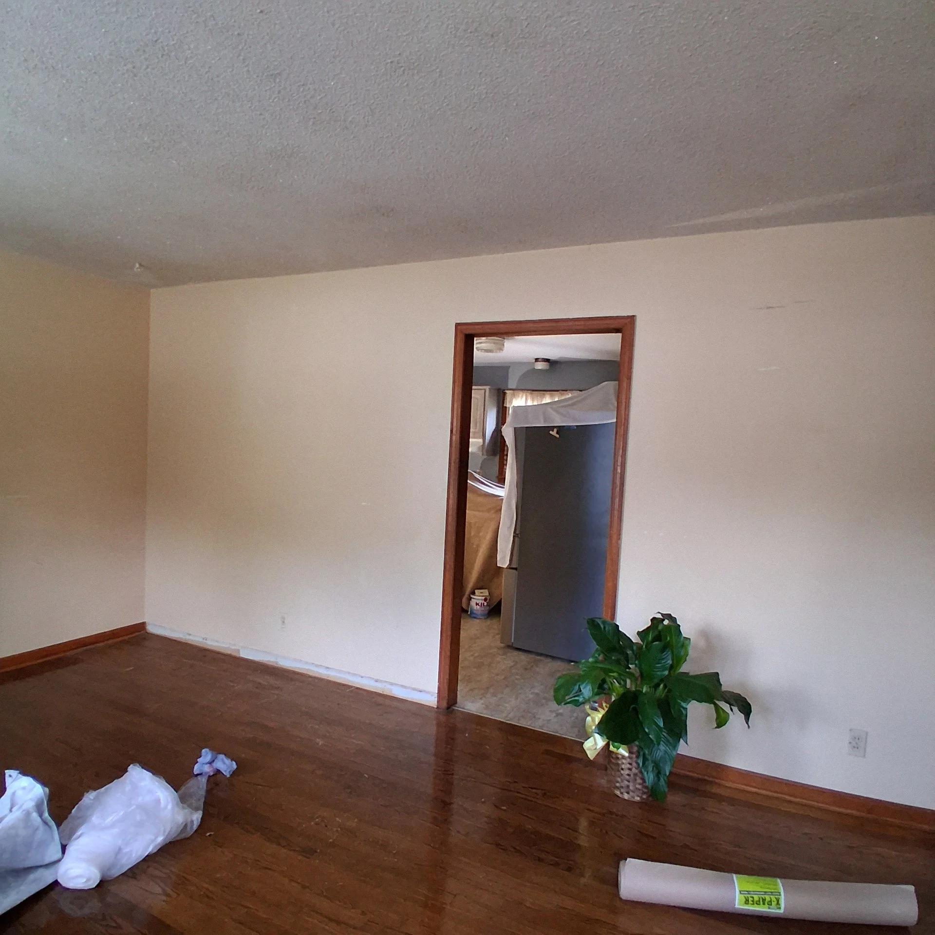 Contemporary Kitchen Remodel by dj remodeling llc / home improvements — Project 2 project photo 3