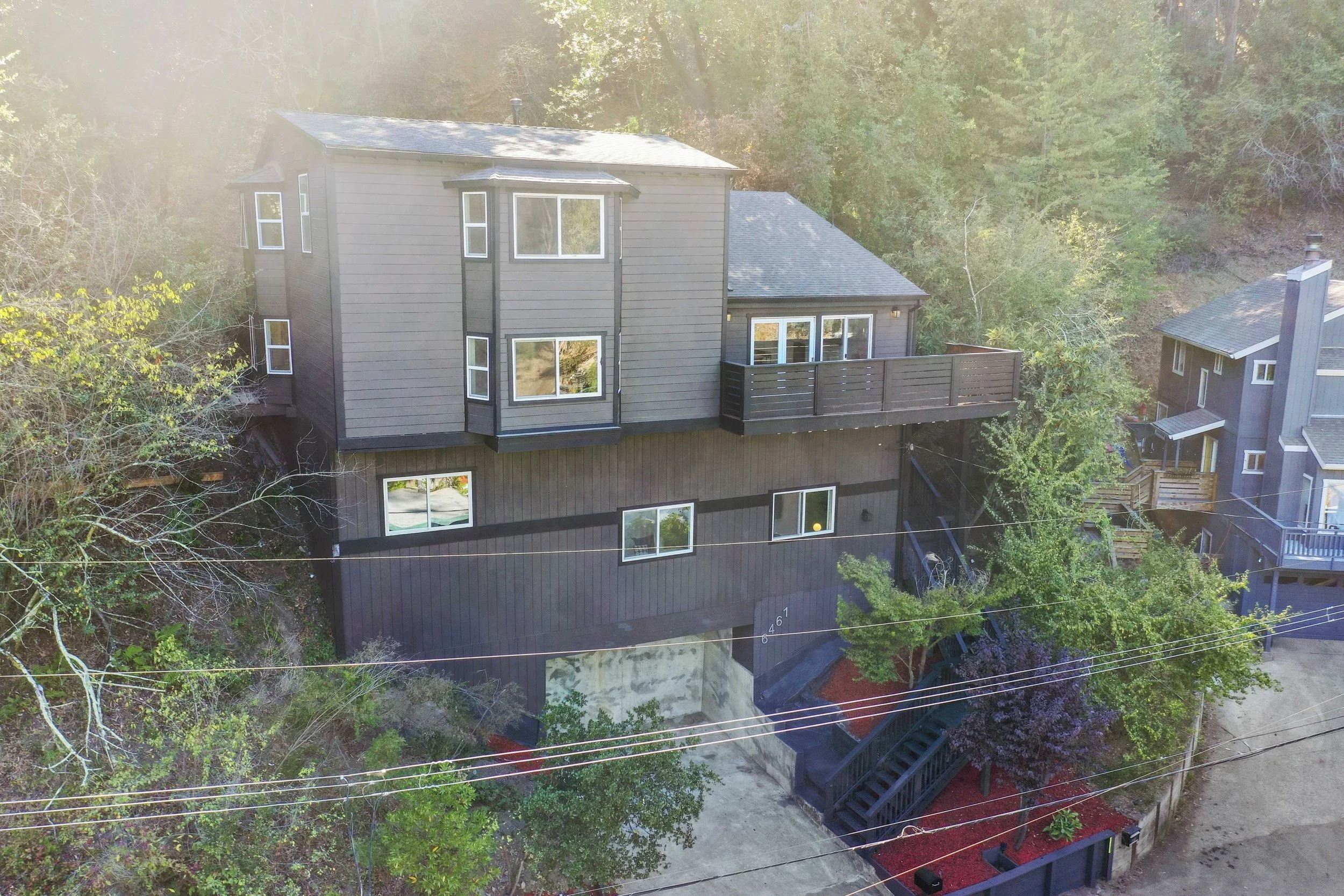 Full-house remodeling in Oakland