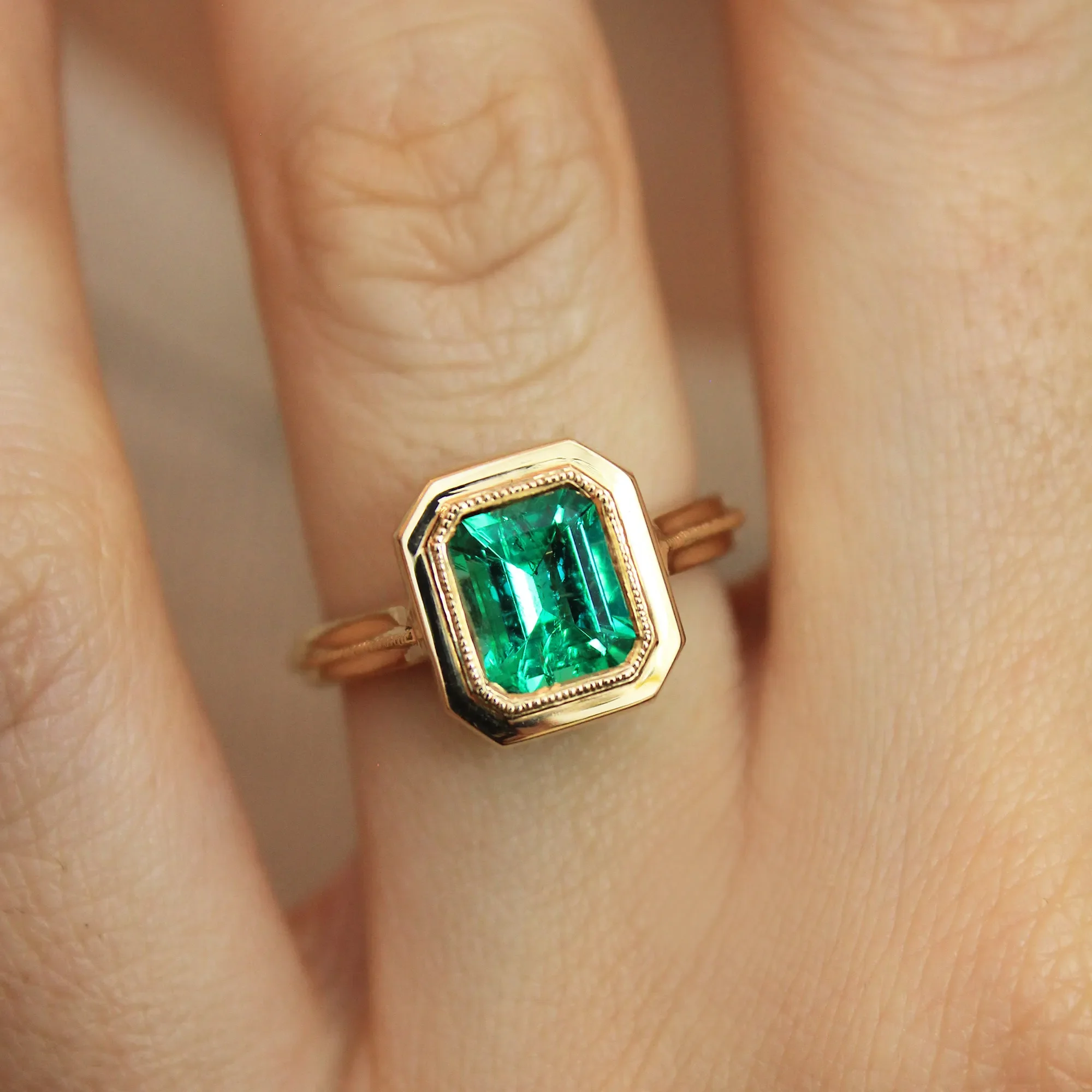 The Complete Guide to Emerald Engagement Rings in 2026