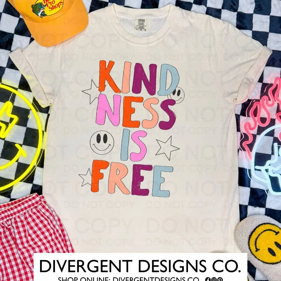 ✨ Spread good vibes, always ✨
Our &ldquo;Kindness Is Free&rdquo; tee is here to remind you (and everyone around you) that the best things in life don&rsquo;t cost a thing 💛

Perfect for everyday wear, cozy weekends, or gifting someone a little posit