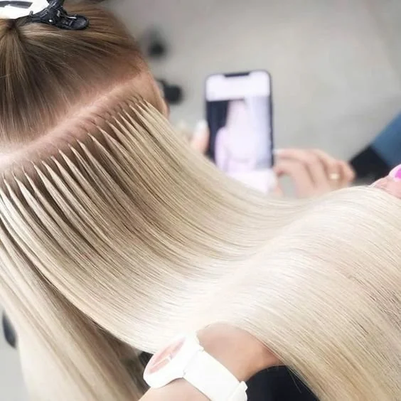 Keratin Bond Hair Extensions on Blonde Hair – Seamless Application &amp; Natural Movement