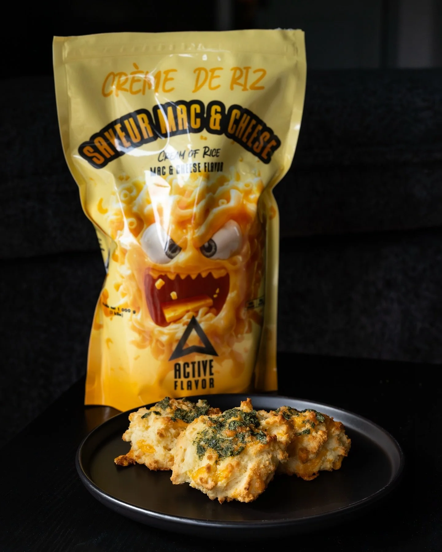 👀 Biscuits style Red Lobster 🤯🤤
Ingrédients :
120 g de crème de riz en poudre saveur mac & cheese
1 ½ c. à café de levure chimique
½ c. à café de poudre d’ail
1 pincée de se