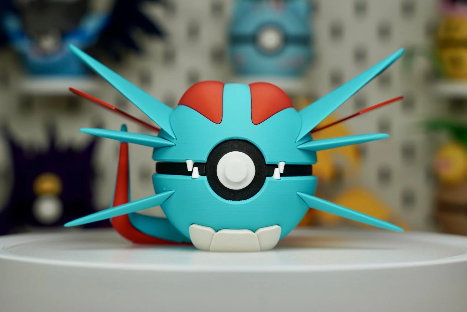 Salamence Poké Ball – 3D Printed Pokemon Collectible Display