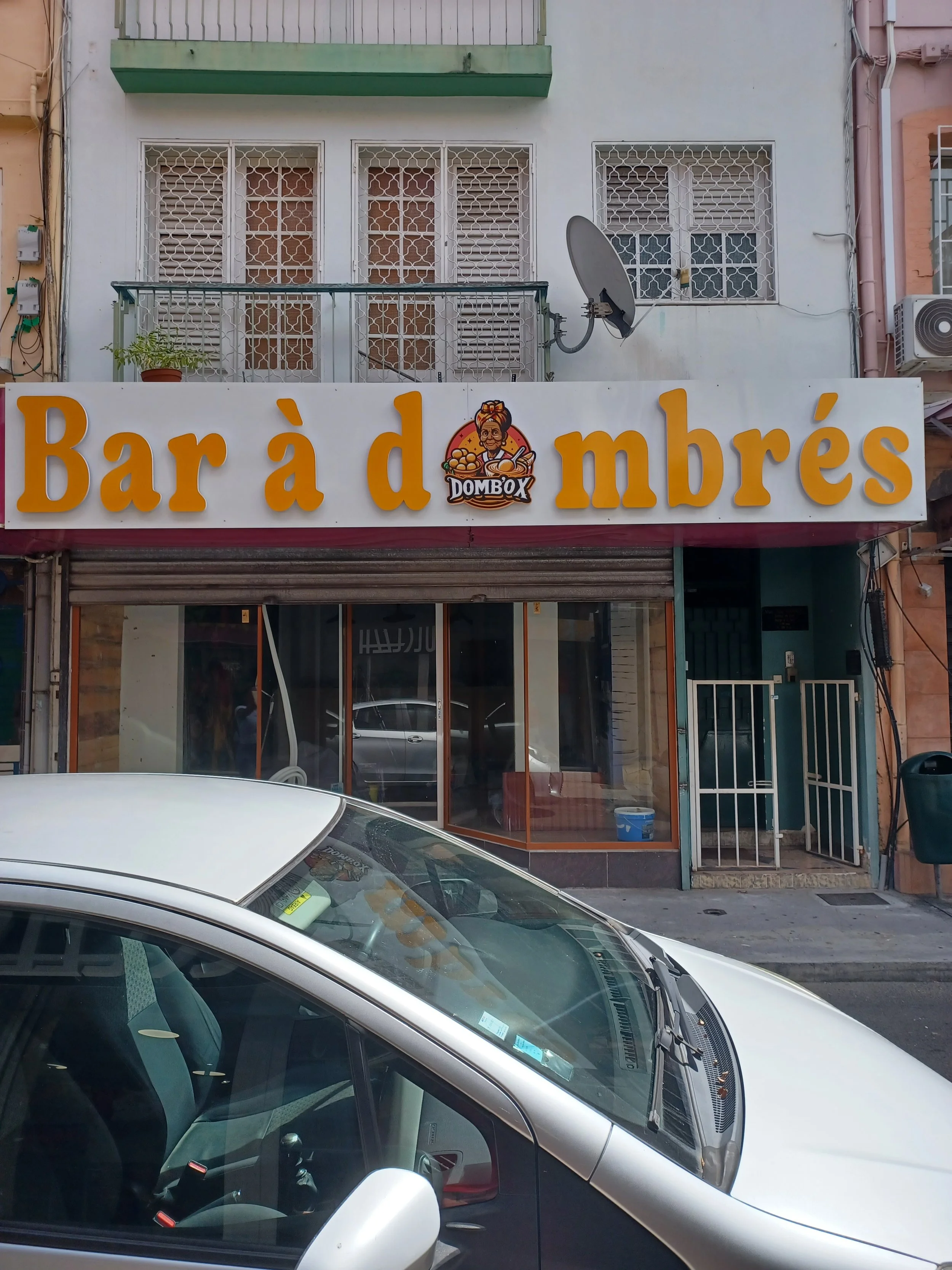 bar a dombrés.jpg