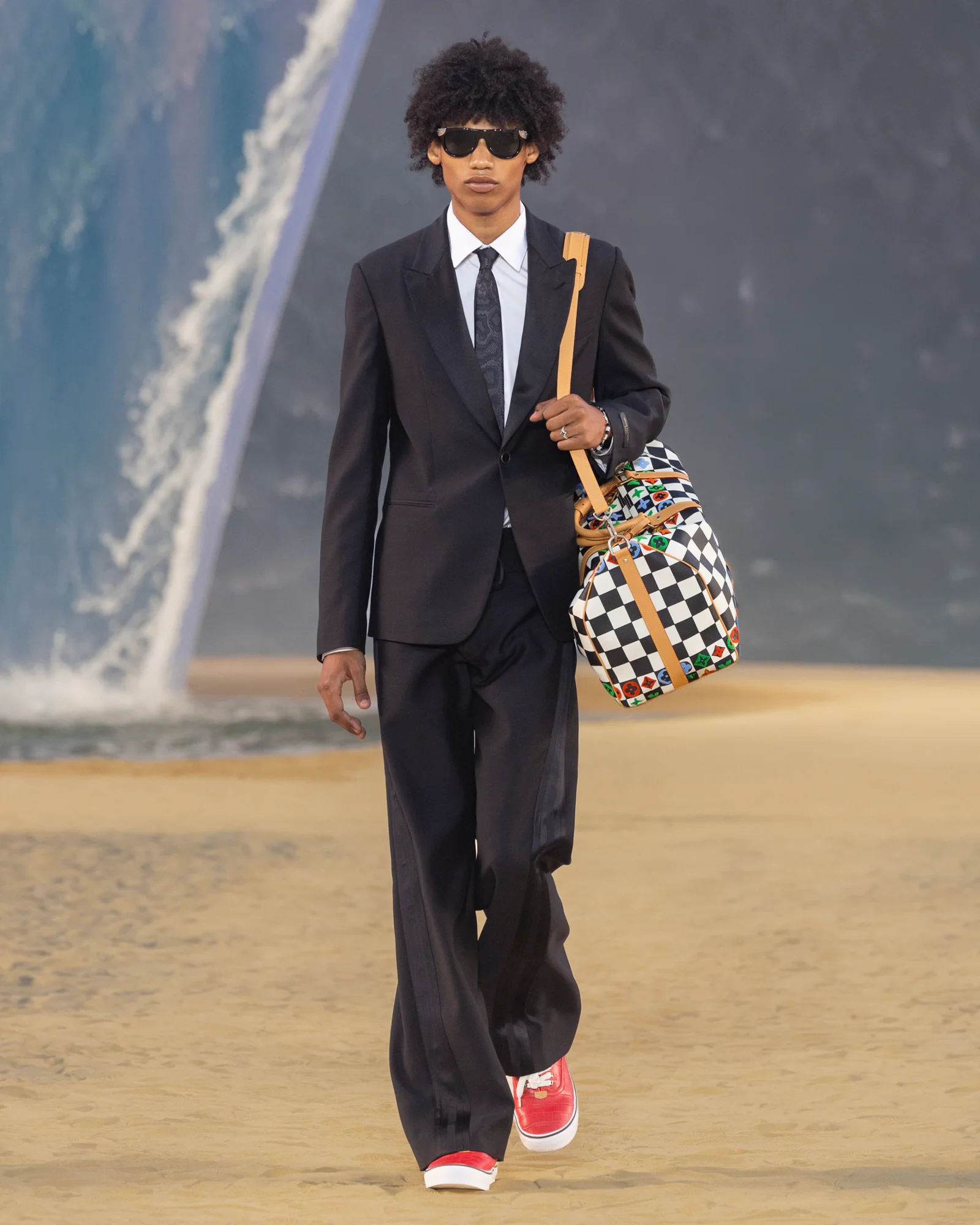 MENSH_SS27_RUNWAY_LOOKS_NO_LOGO_72_WEB_1600x2000_003.jpg.webp