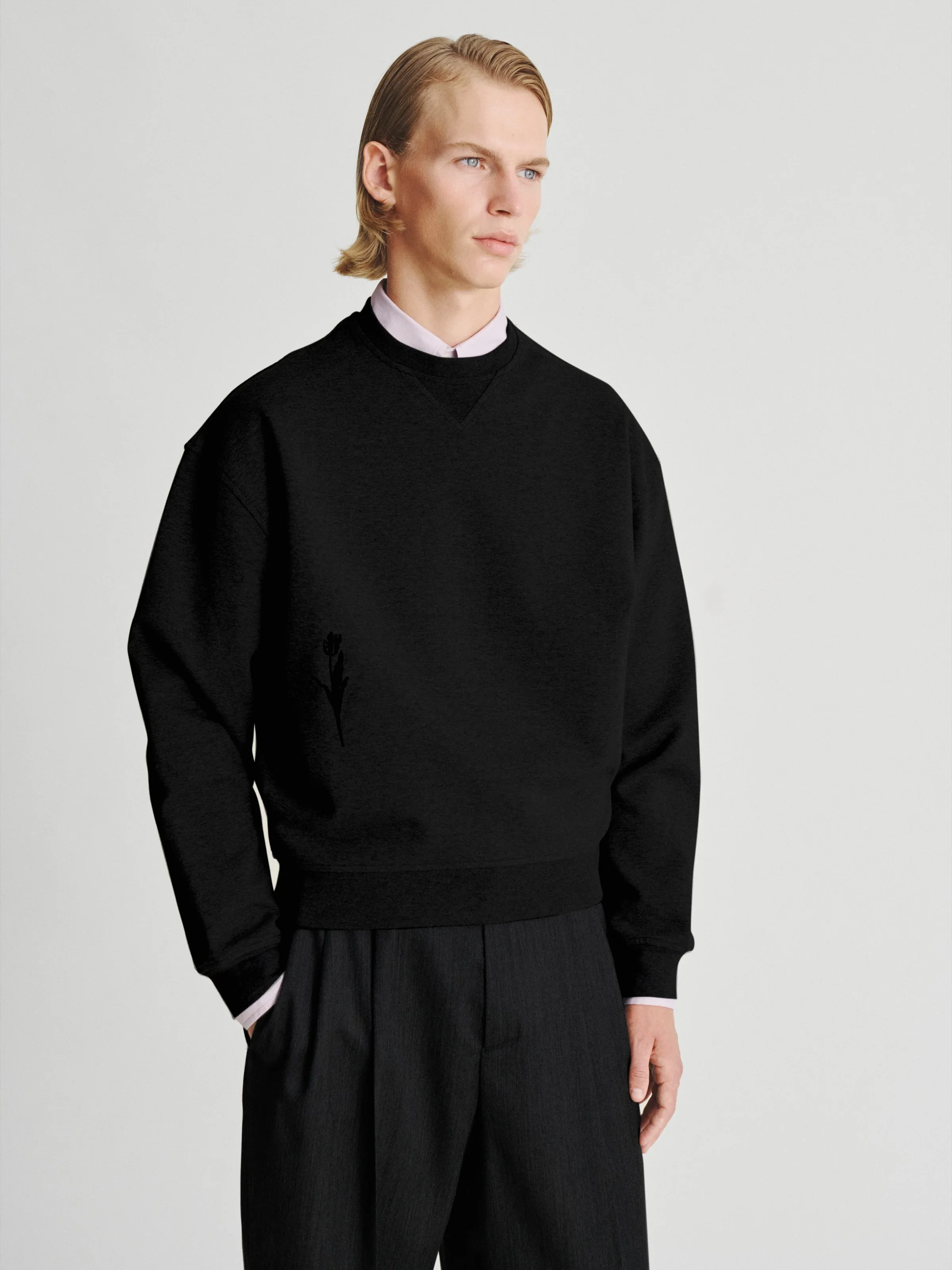 Jersey_01__Black__01.jpg.webp