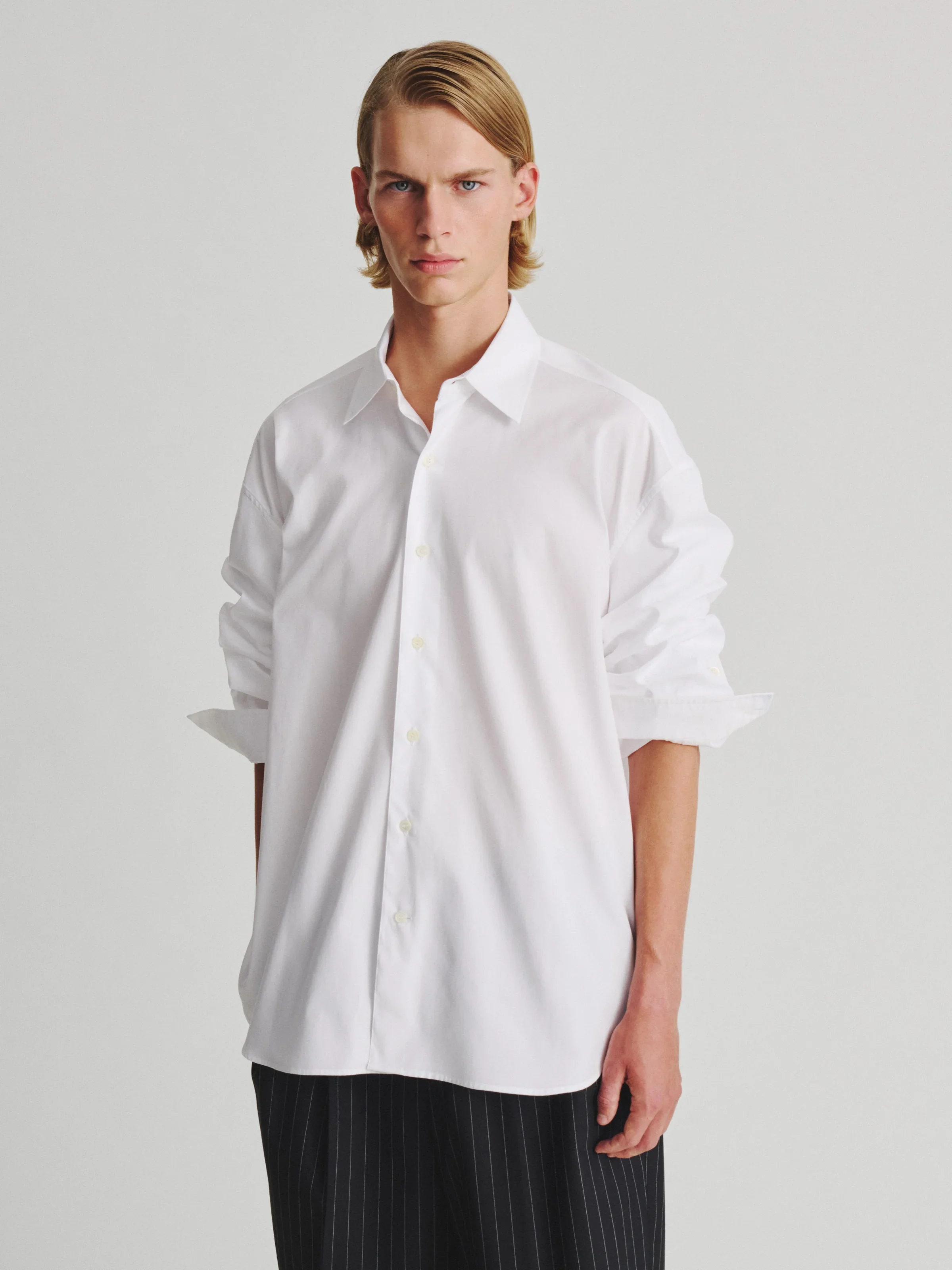 Shirt_02__White__01.jpg.webp