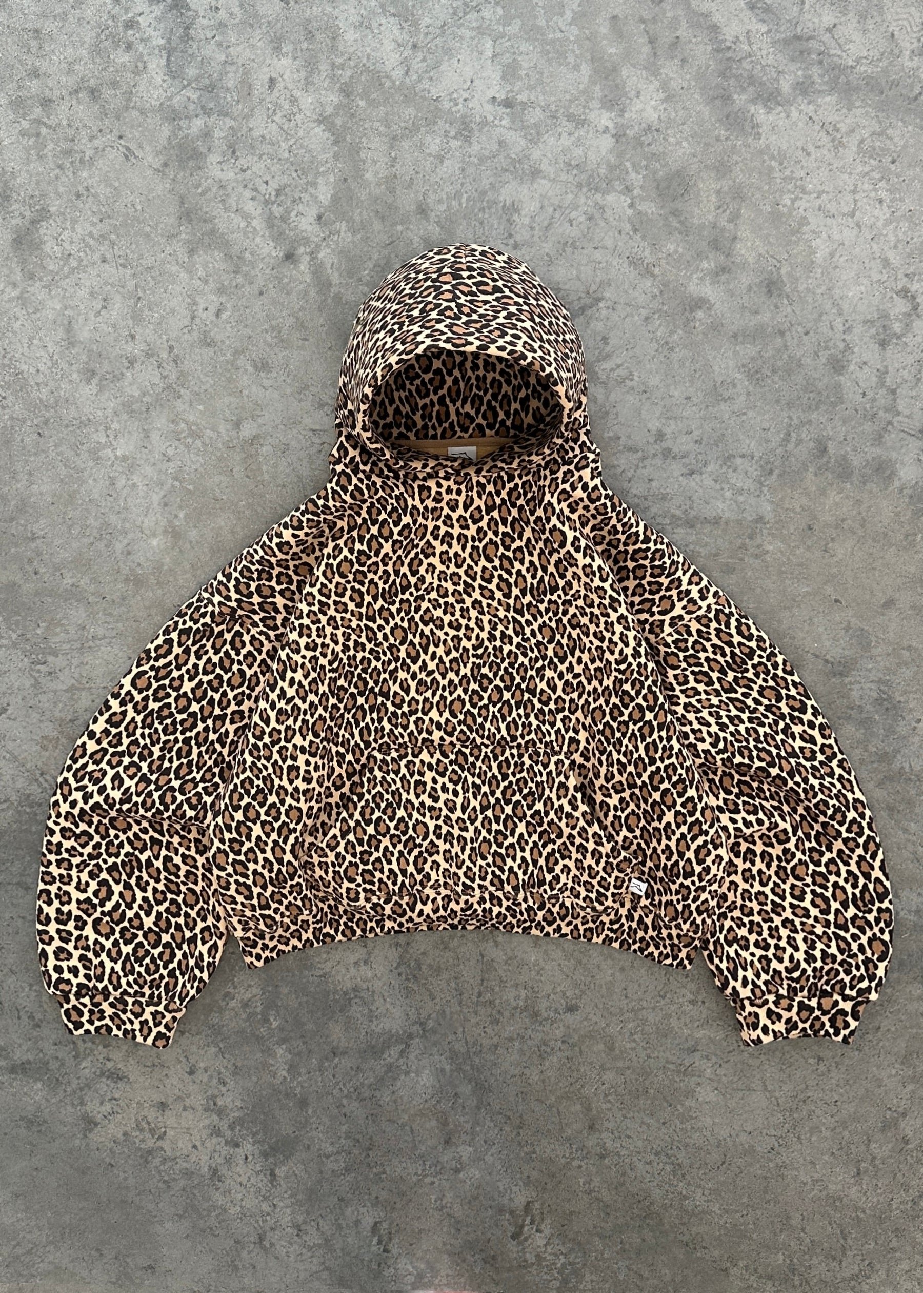 Akimbo Club - Hoodie