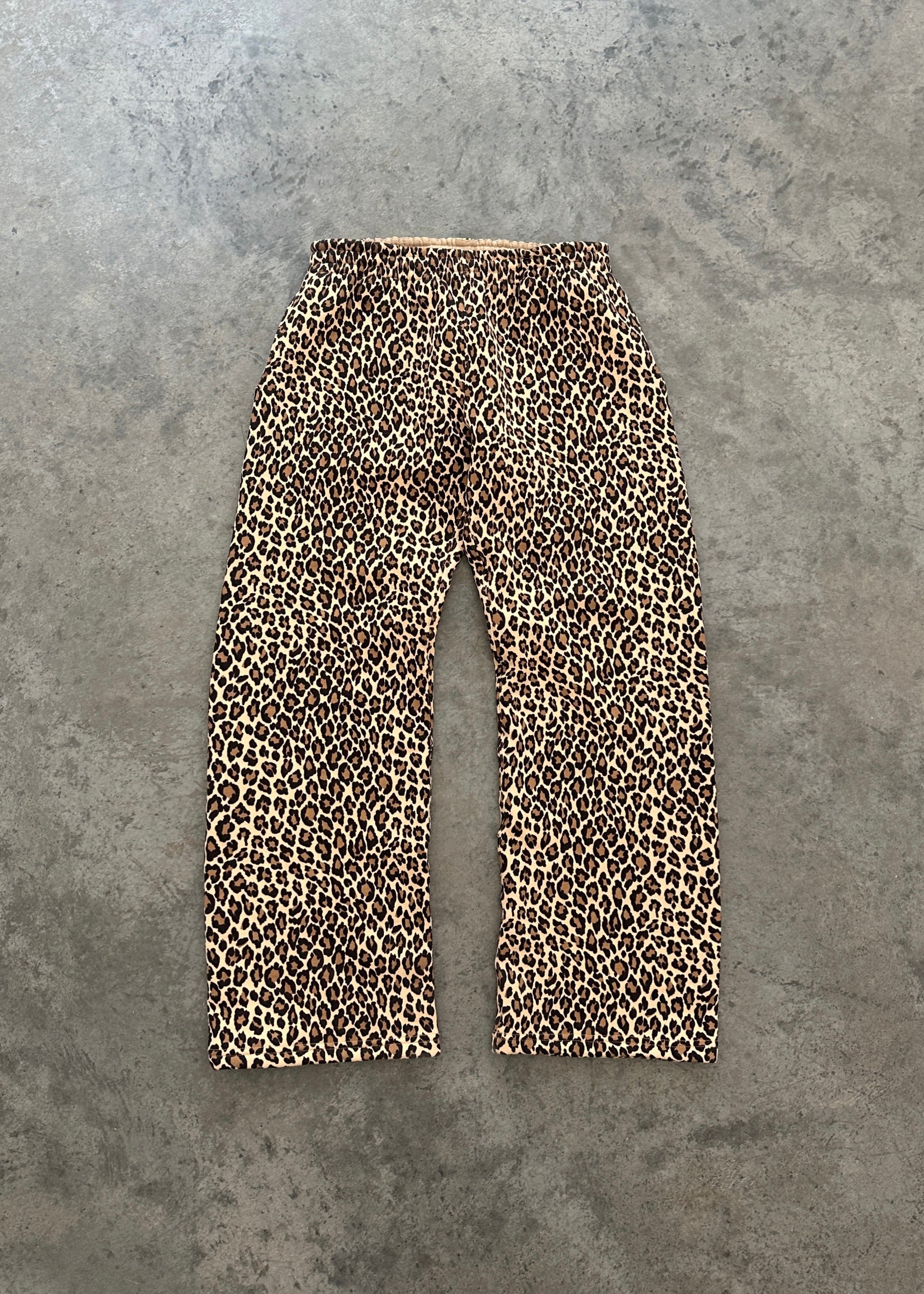 Akimbo Club - Pants