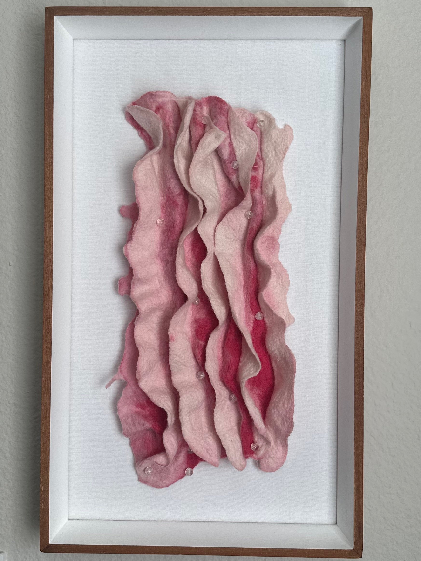 Hannah Macfarlane, Float through
defenses, 2024. Wool, glass beads
Tilga Art Prize Finalist