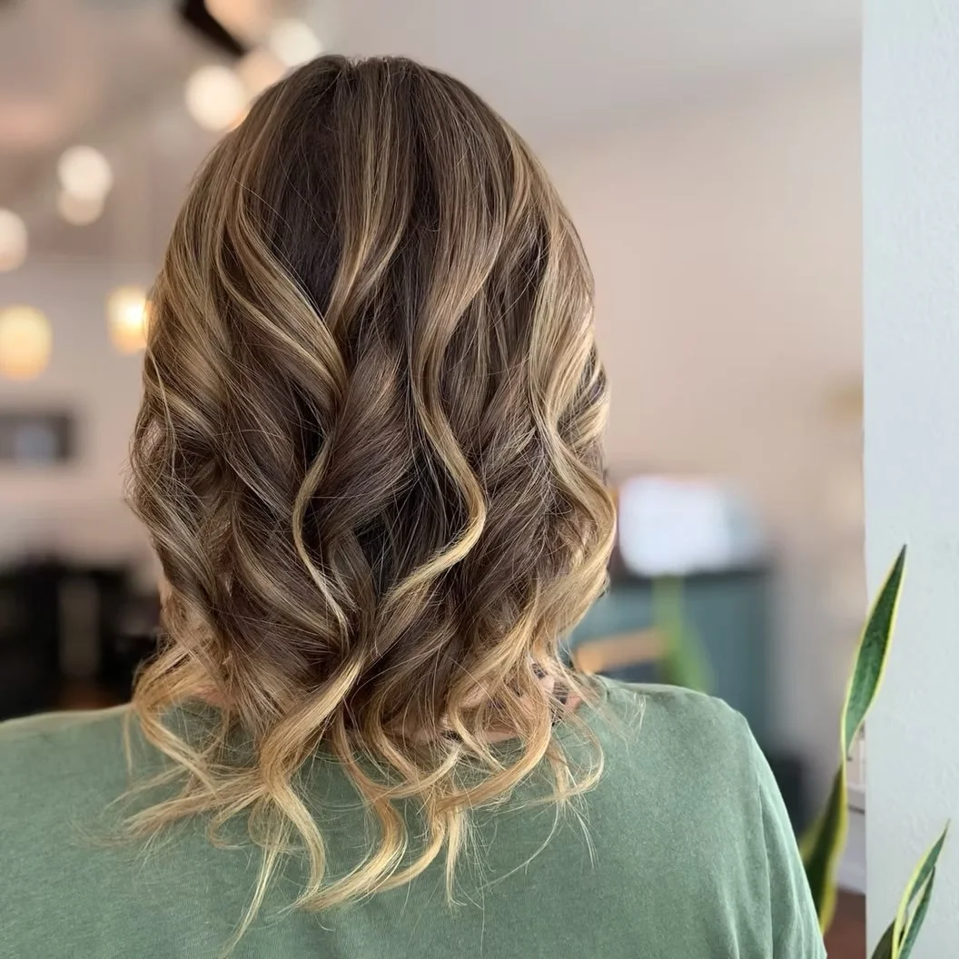 Blond Highlights with soft waves