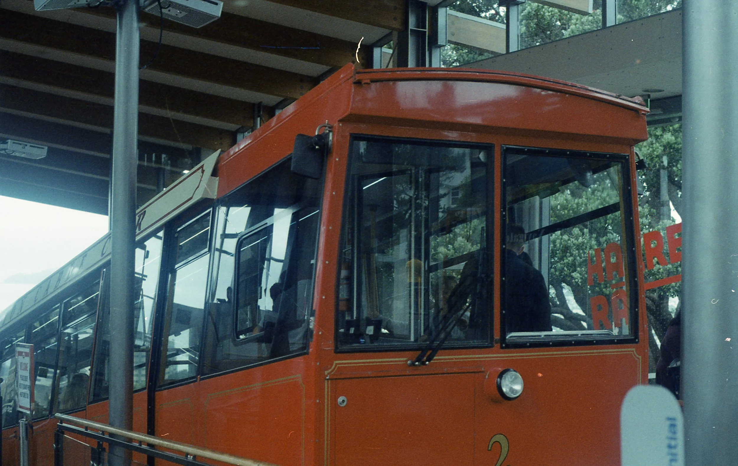img012.jpg