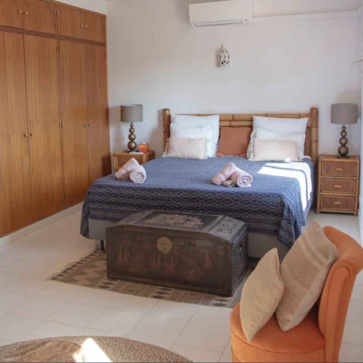 MASTER BEDROOM + BATHROOM. 🌺