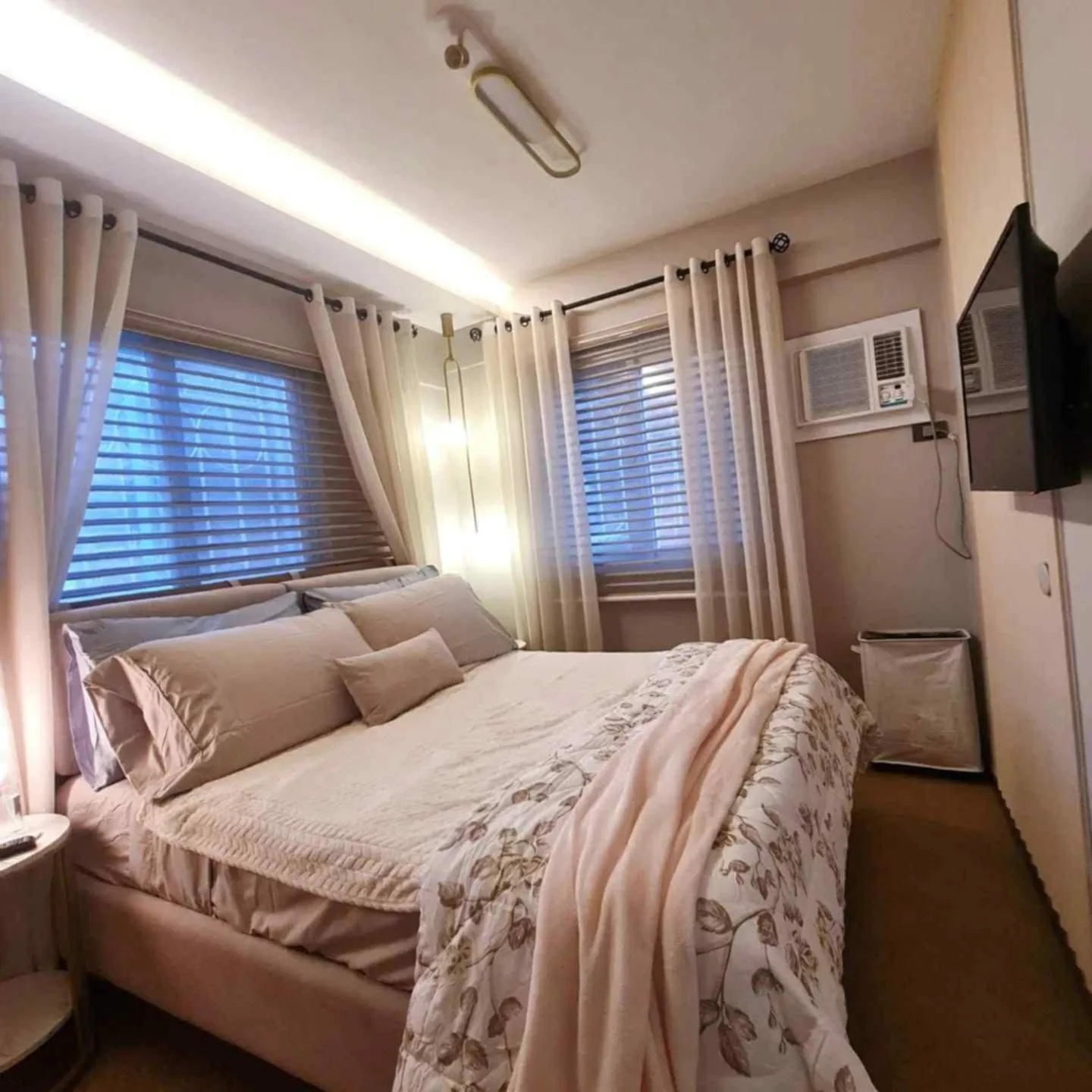 f5f6a0e5-11c5-4681-96fb-c89a7fa17e66.jfif