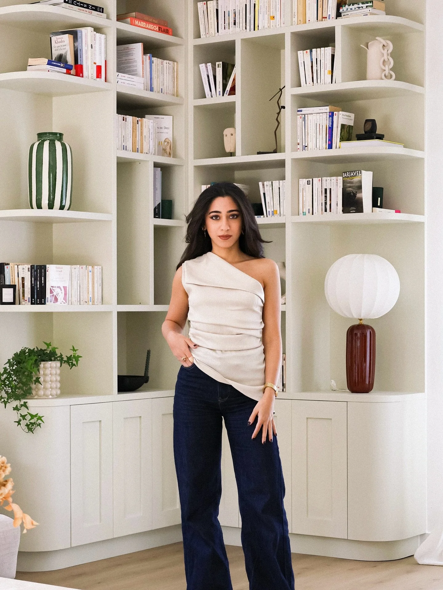 Chapitre I // et la suite commence 

Il y a un an, je me lan&ccedil;ais guid&eacute;e par l&rsquo;instinct et la passion.✨

Cette ann&eacute;e s&rsquo;ach&egrave;ve avec des rencontres pr&eacute;cieuses, des lieux charg&eacute;s d&rsquo;histoire, des