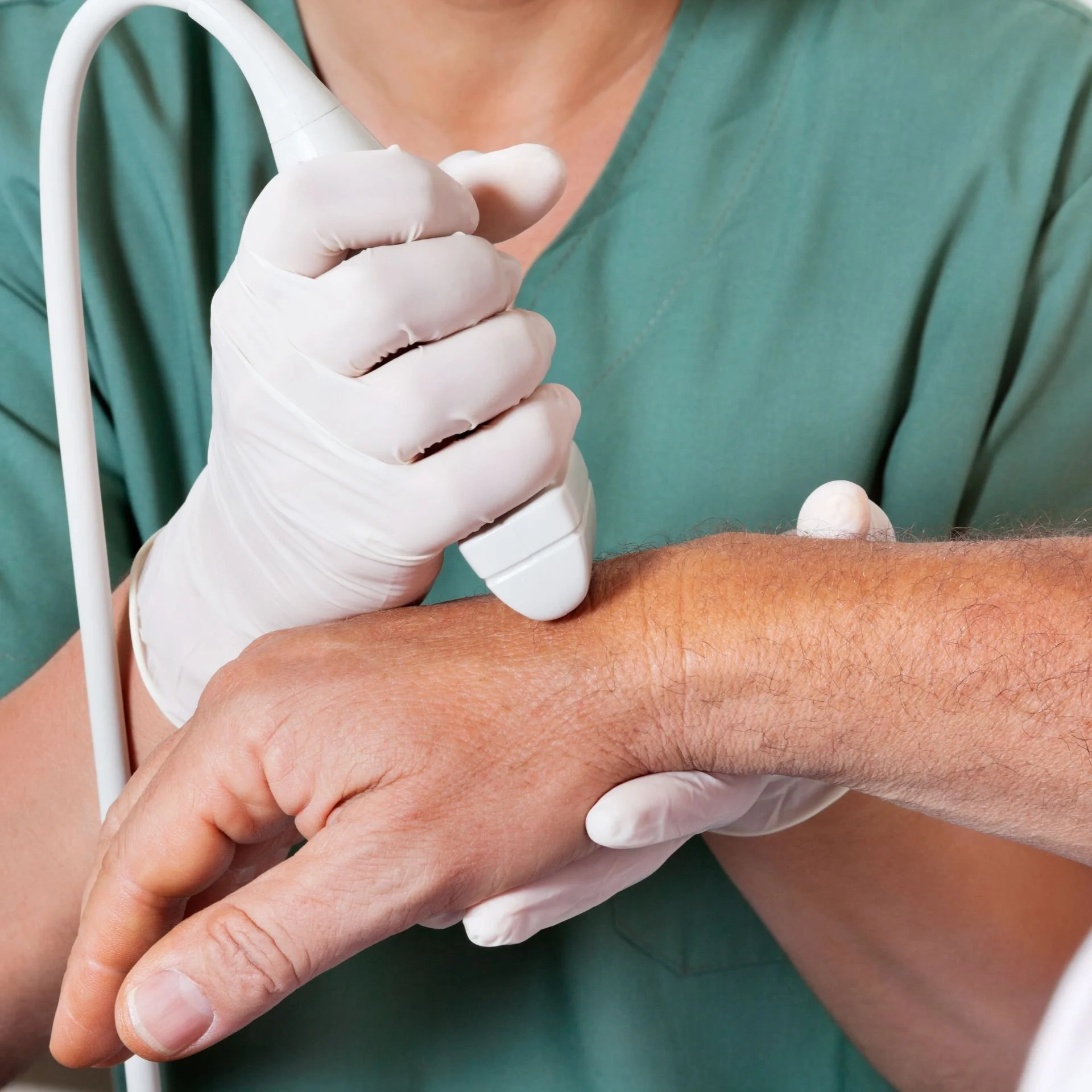 Echographie de la main