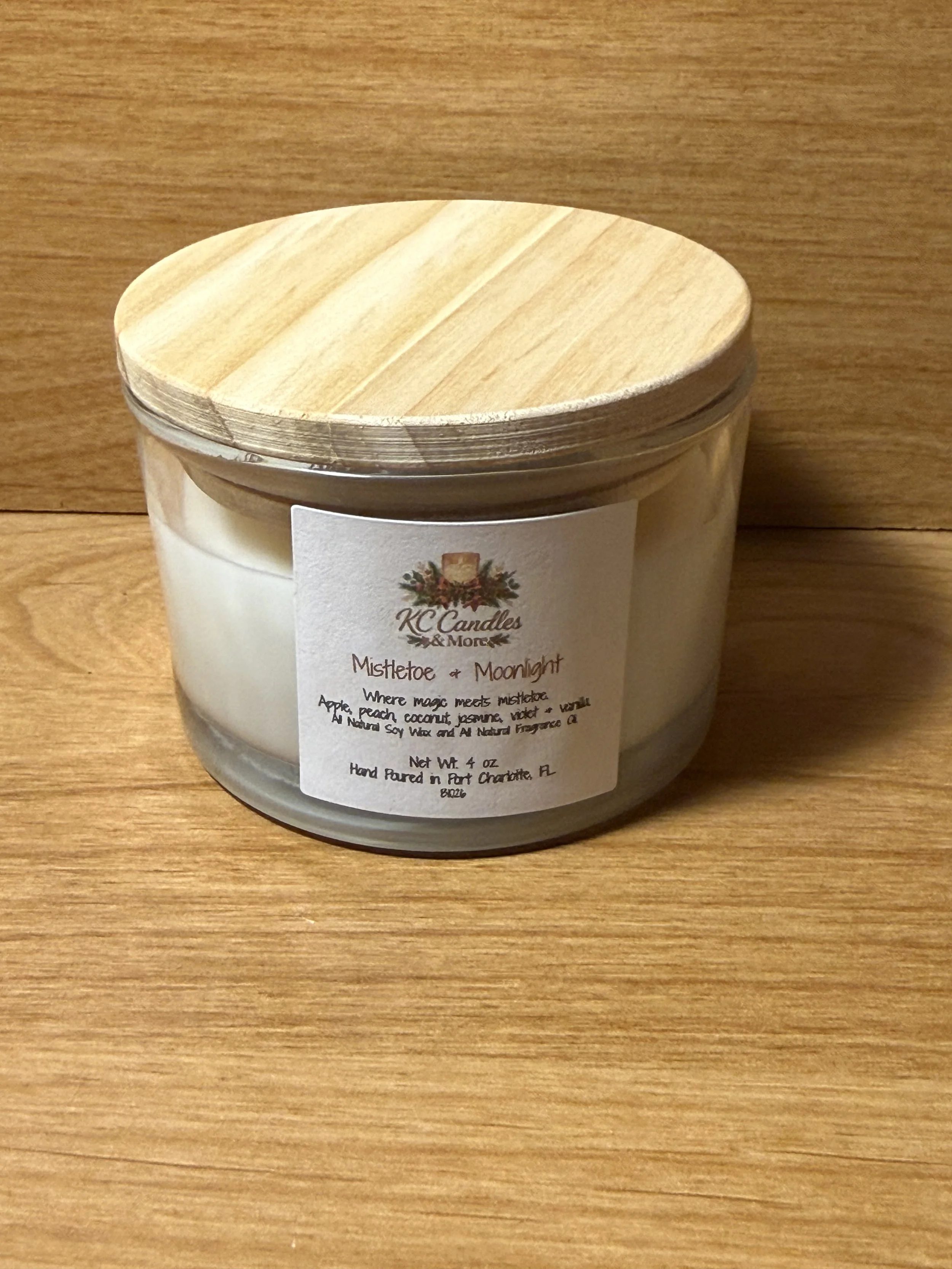 Mistletoe and Moonlight 4oz.jpeg