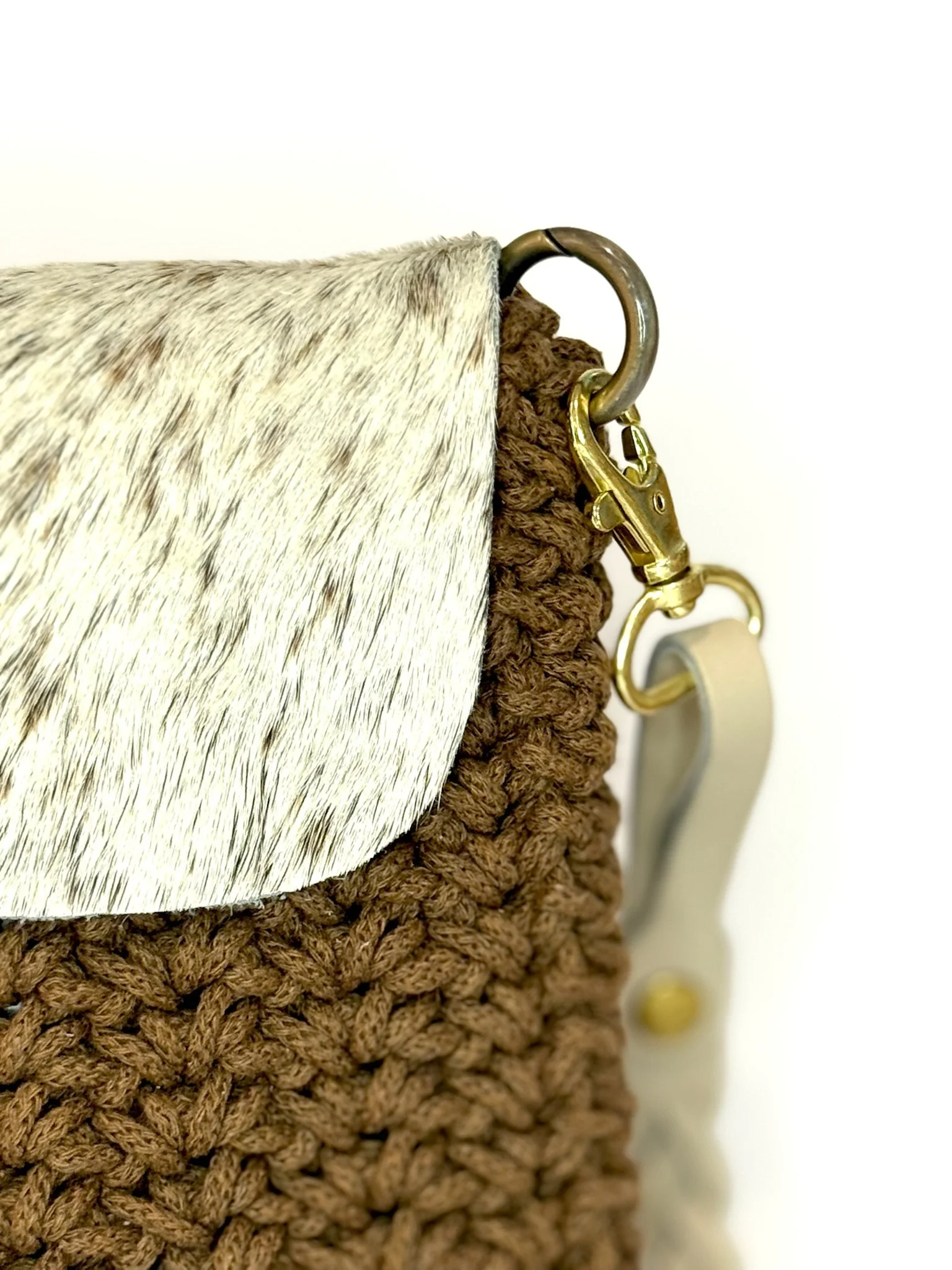 phone bag nut brown speckeld pony flap close up.jpg