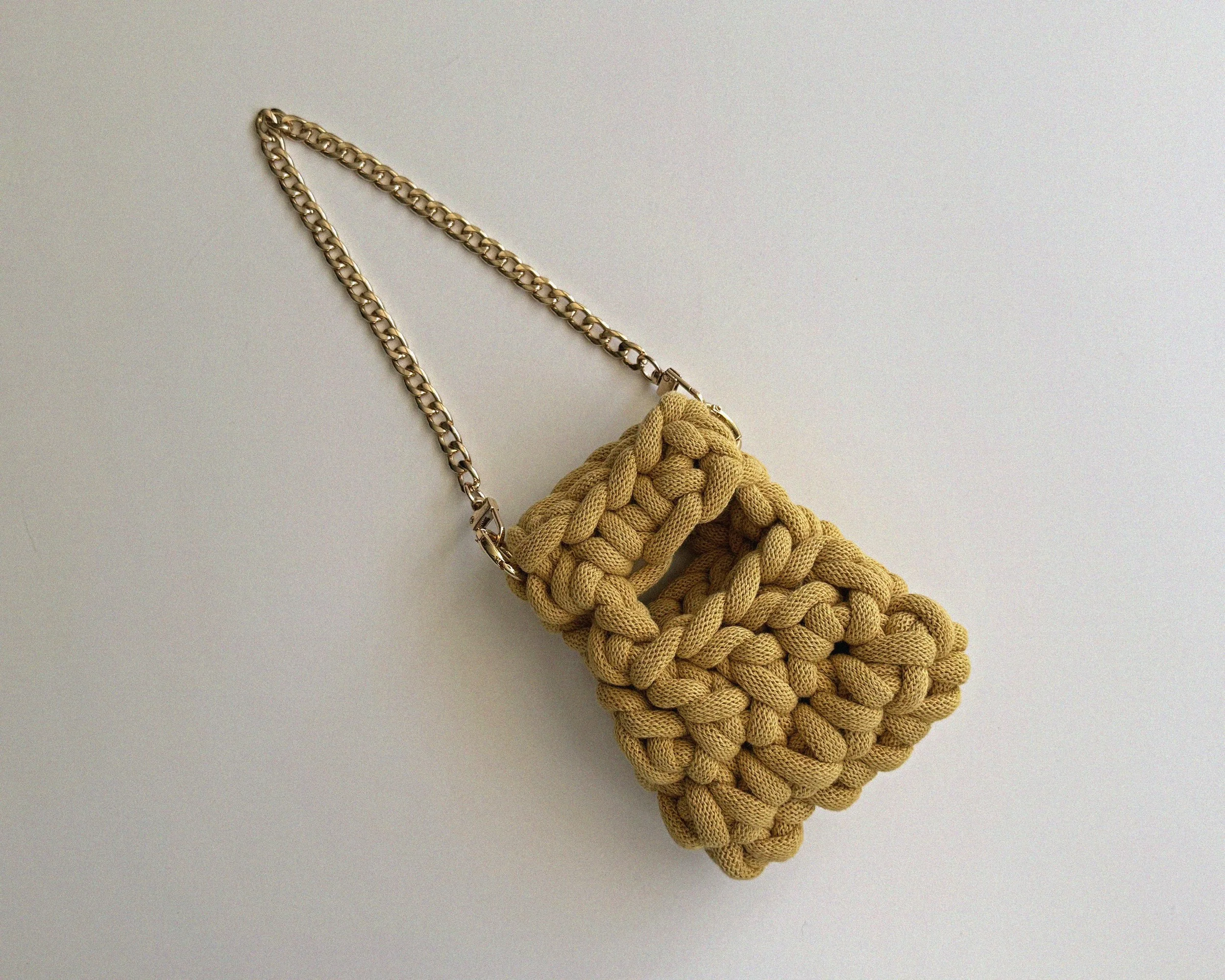 The Itty-bitty in Honey