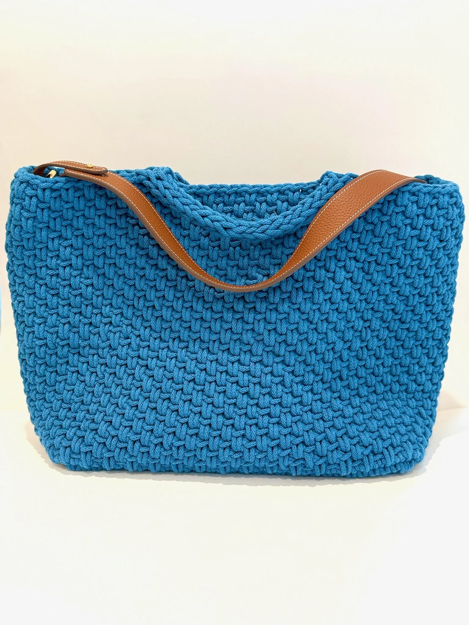 The Carter in Dopamine Blue