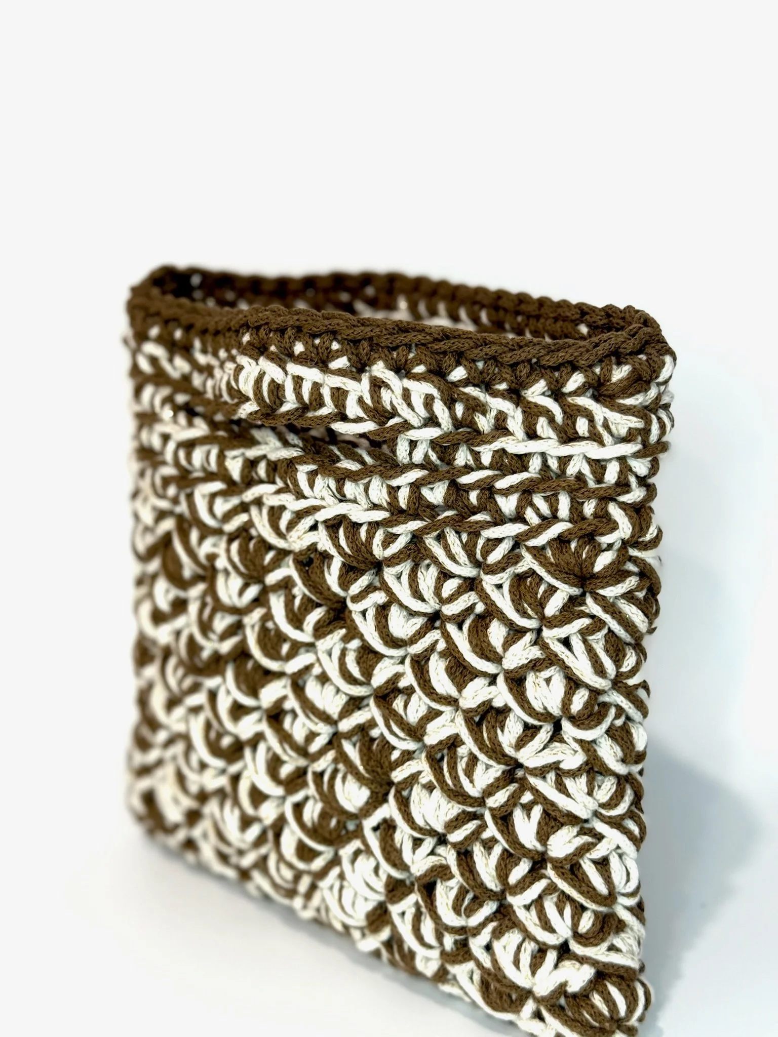 mini mica shiny natural nut brown 2.jpg