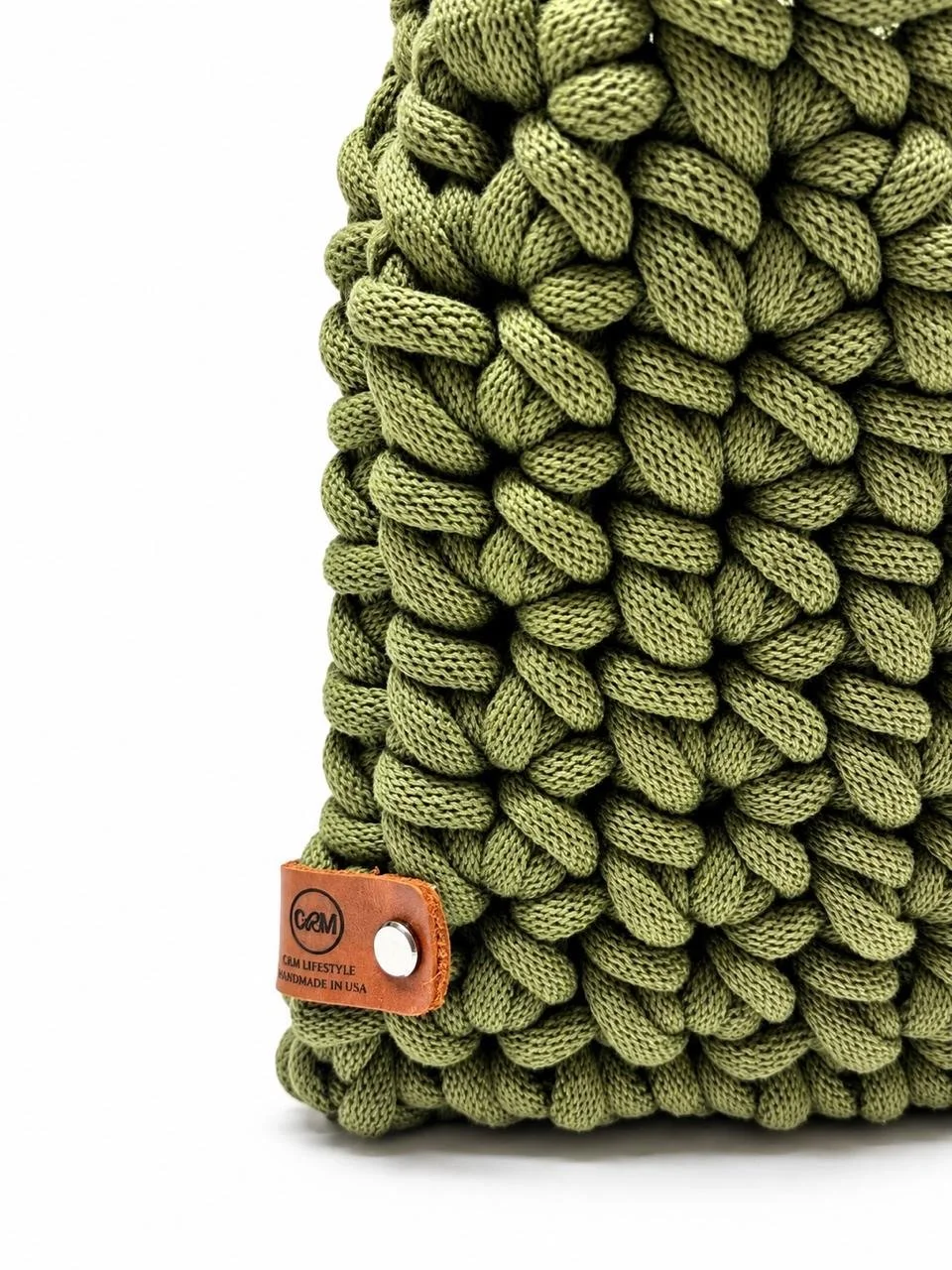 annais in avocado 2.jpg