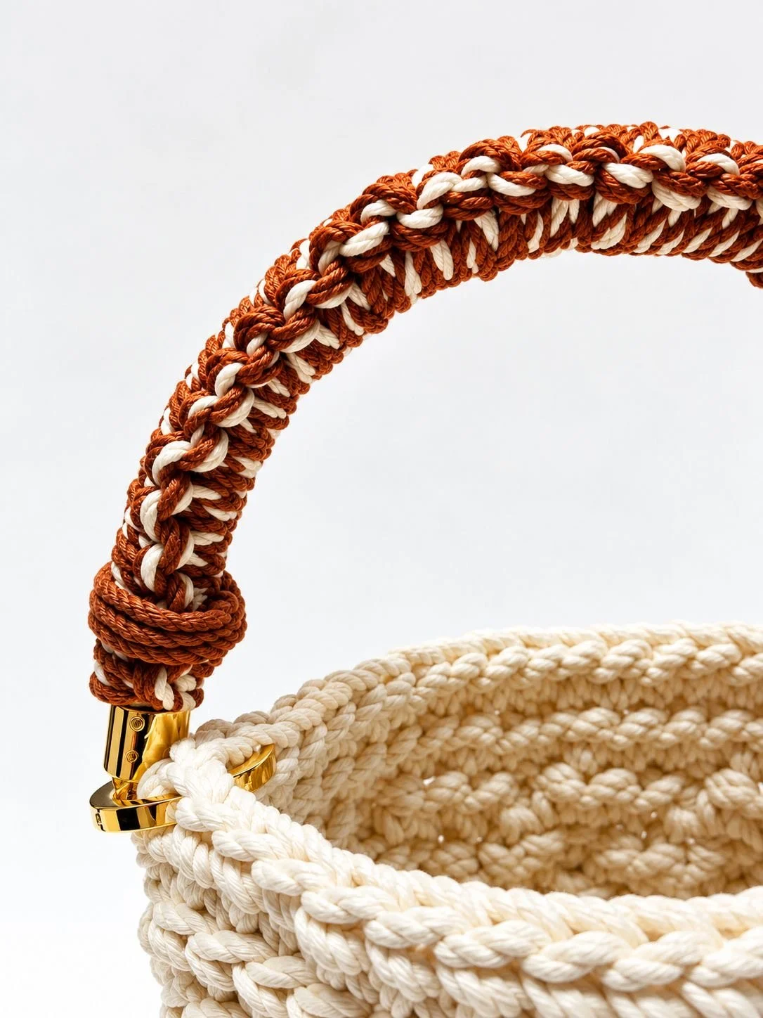 the aila in natural with macrame handle 2.jpg