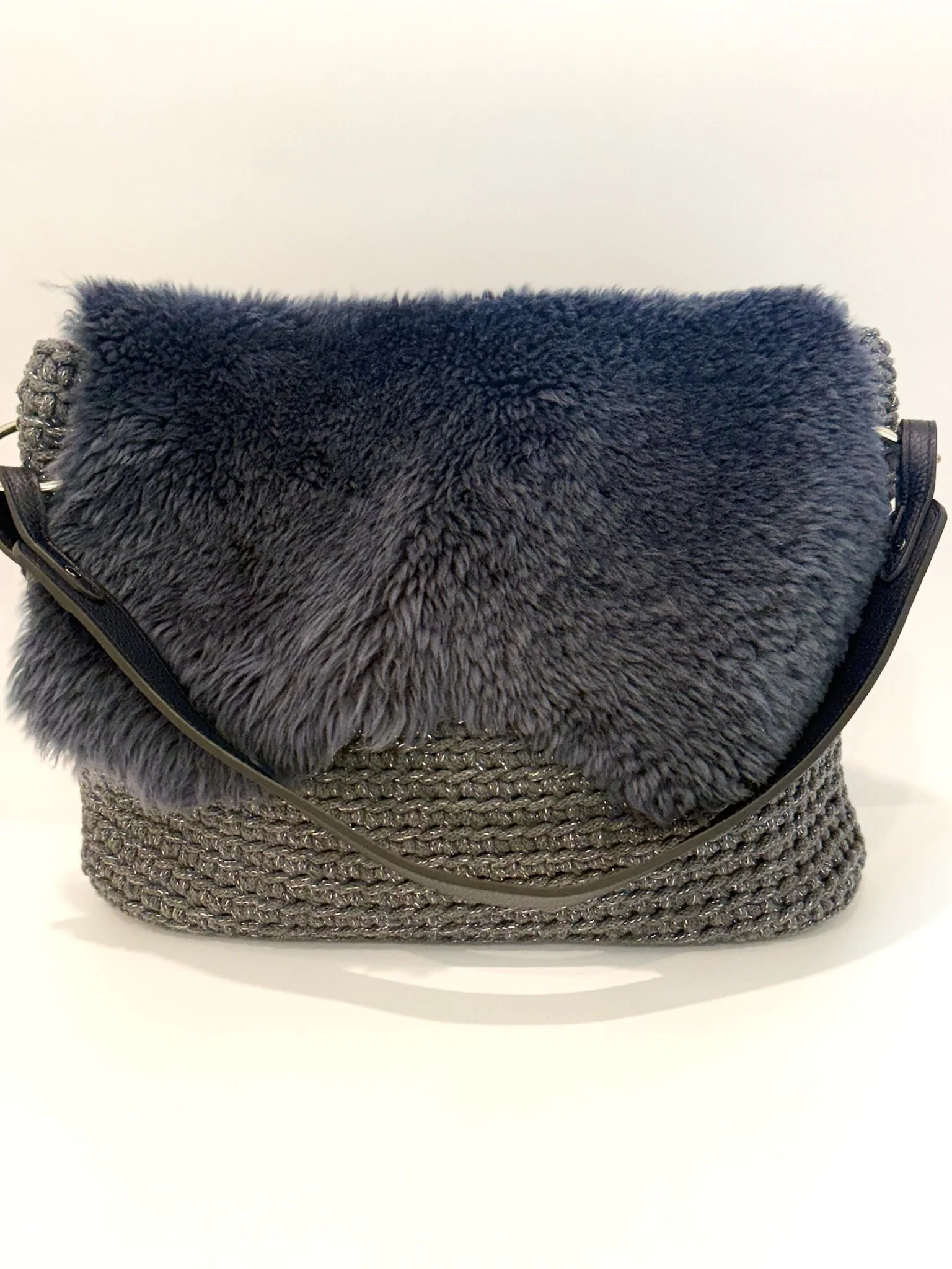 The Montgomery in Shiny Charcoal