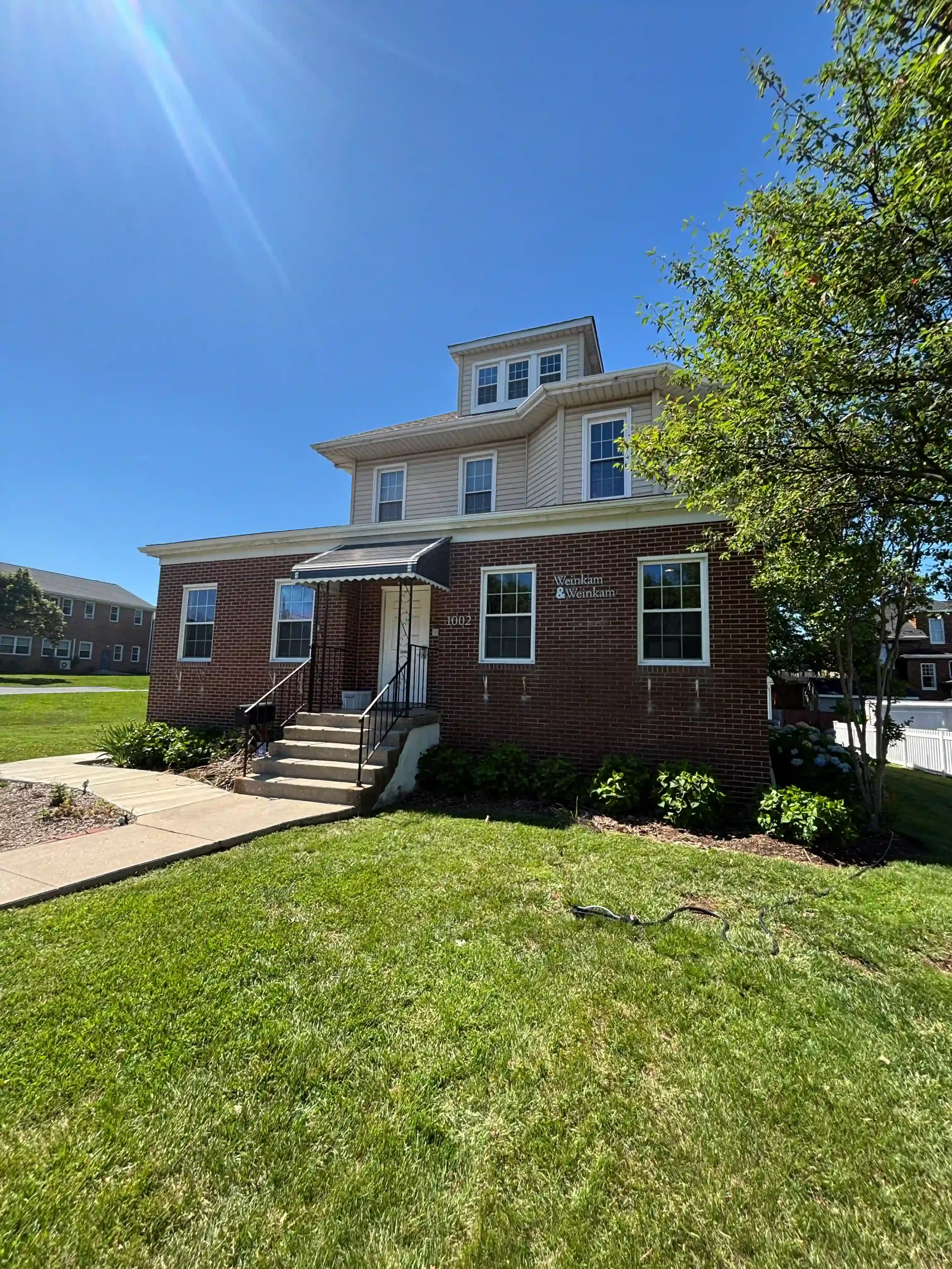 window-cleaning-catonsville-residential-pane-relief.webp.webp