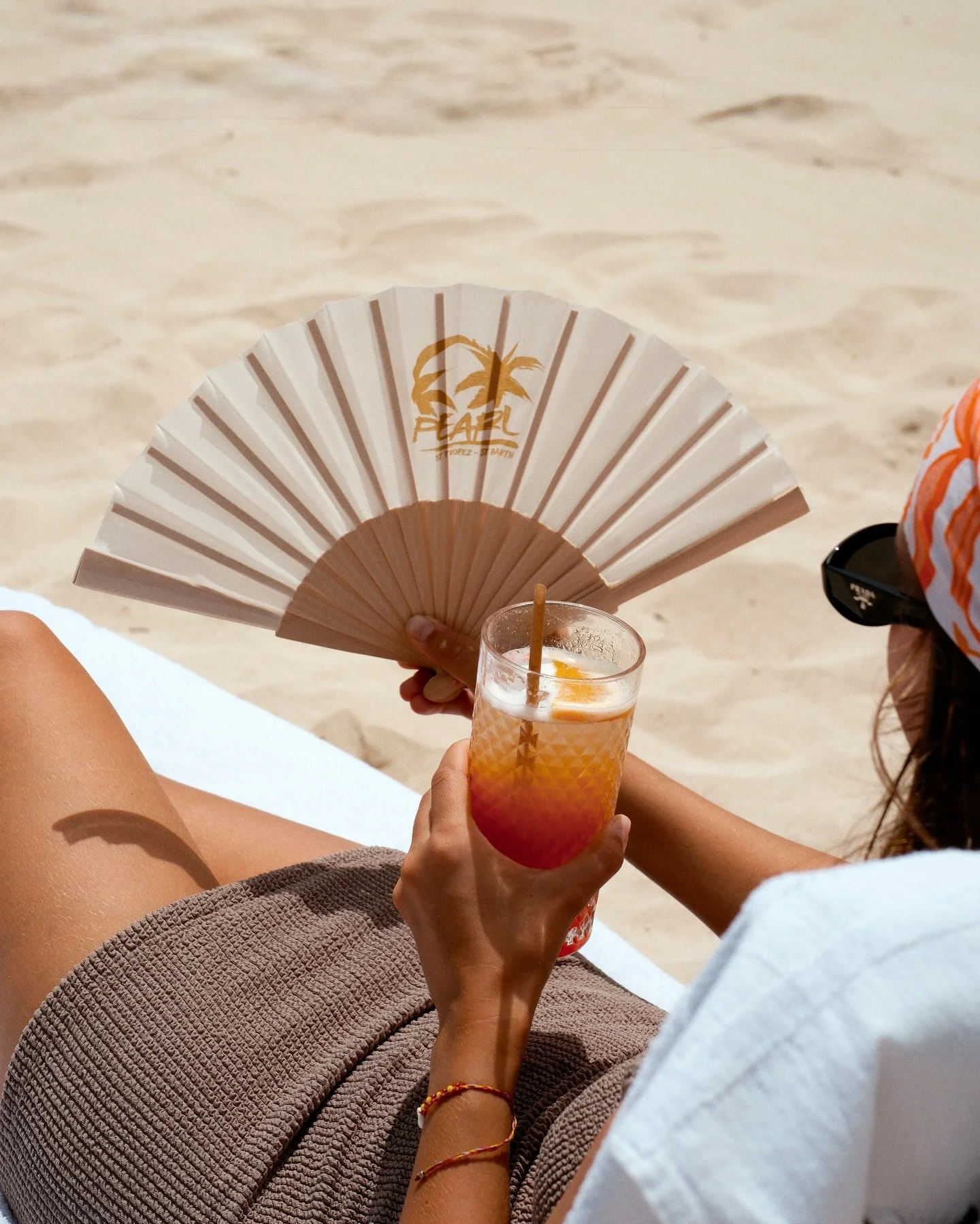 Your weekday escape starts here.
Experience the Pearl Beach Day Pass and enjoy the best of Saint-Barth, one sun-soaked moment at a time 🌞