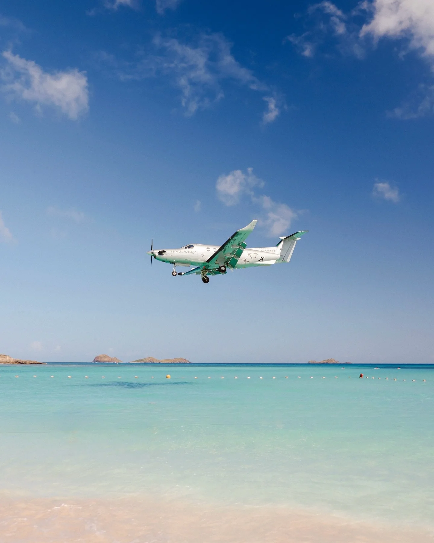 From runway to beachside bliss.