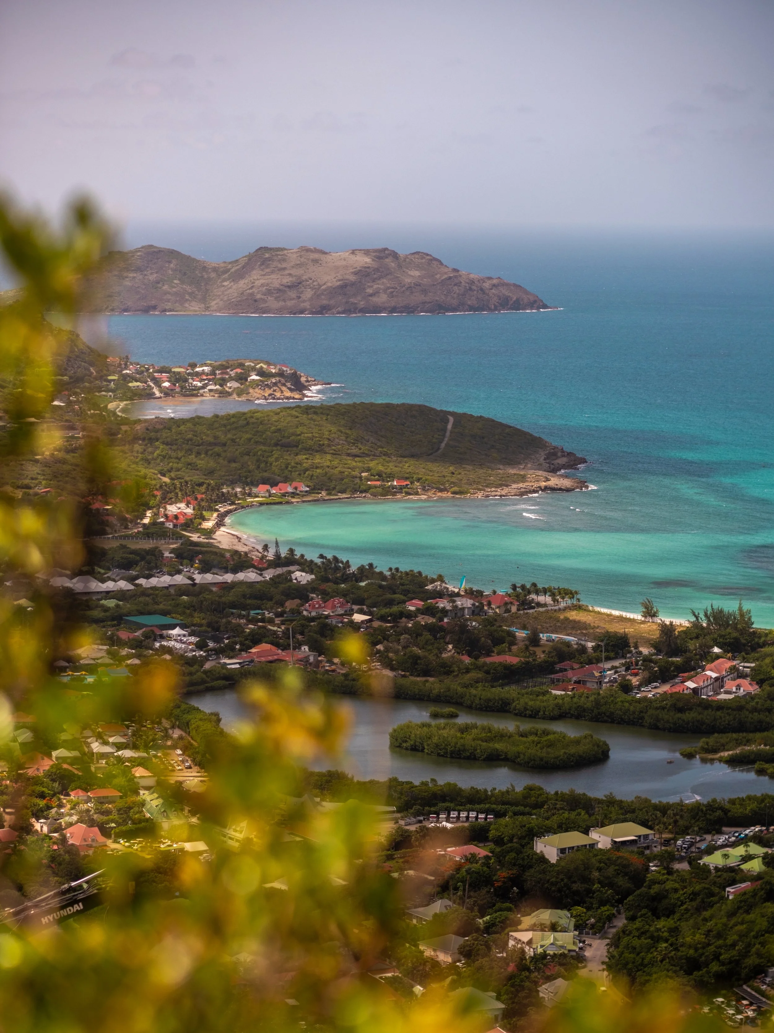 Celebrating Saint Barth&eacute;lemy and the island we are lucky to call home🤍

Happy Saint Barth&eacute;lemy Day from Pearl Beach.

📸 @camilledaudi