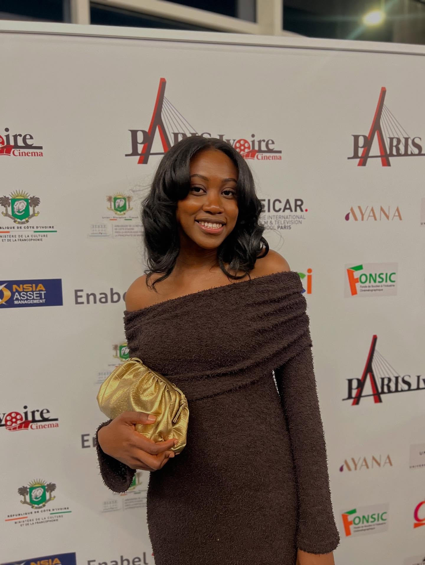 La beaut&eacute; de la vie se cache souvent dans des rencontres inattendues, des conversations spontan&eacute;es, des causes un peu trop prises &agrave; c&oelig;ur, des passions qu&rsquo;on ne peut expliquer, et la simplicit&eacute; de c&oelig;ur ave