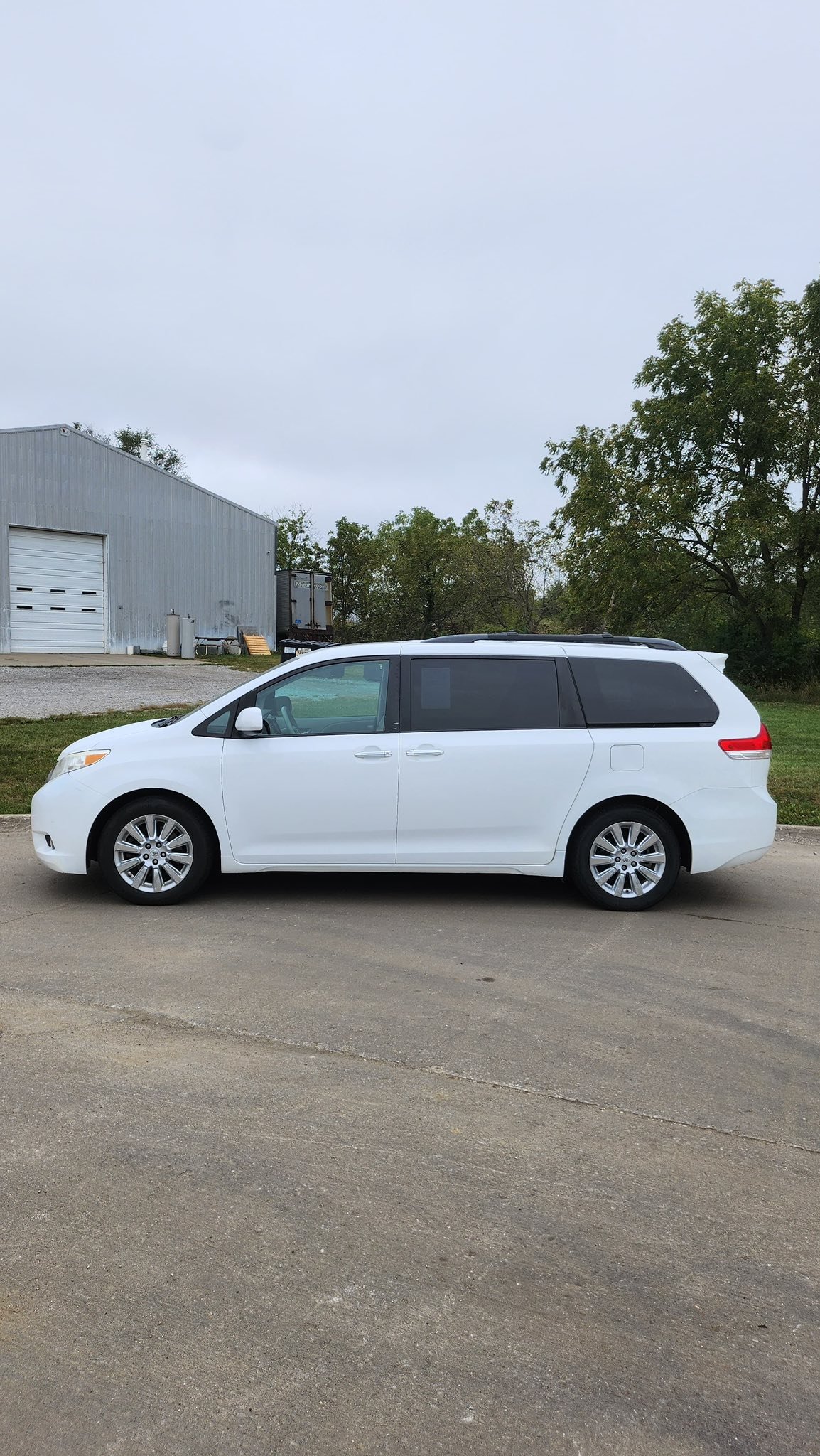 2011sienna.jpg