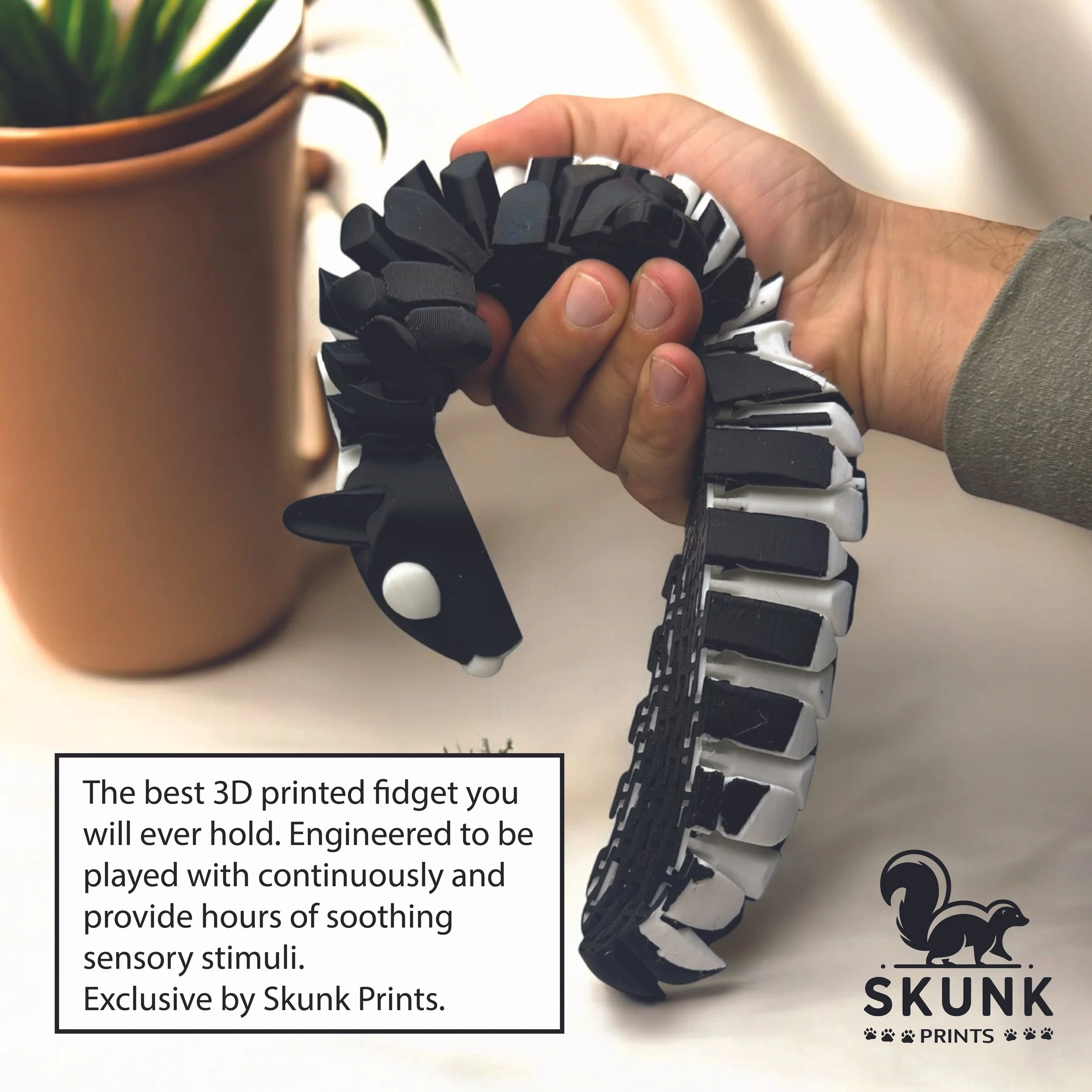 HyperFlexi Squirrel - Skunk Prints LLC - 3D Printed Animal - Sensory Squirrels-21.jpg