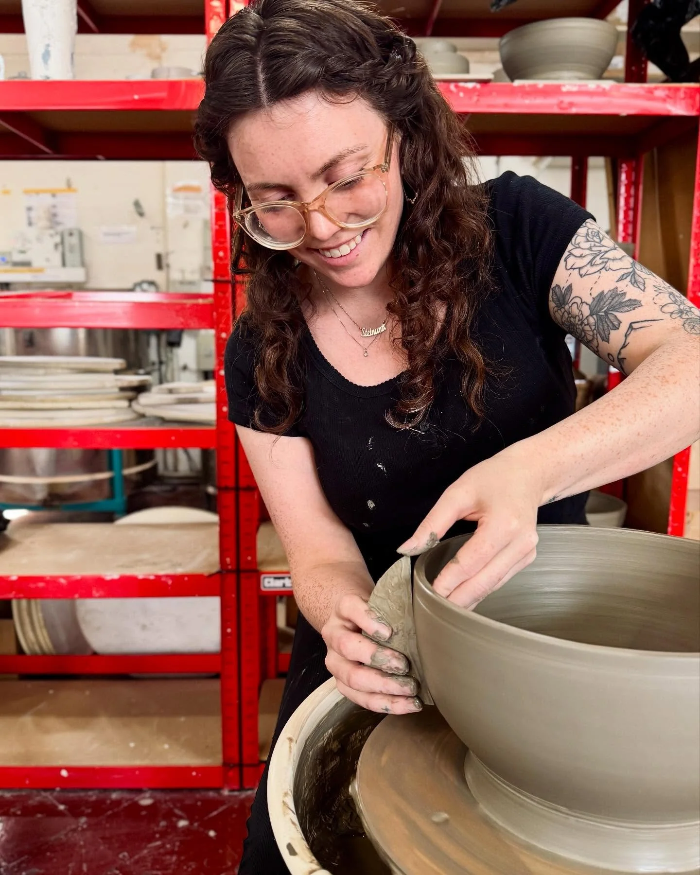 Back to the throwing wheel! ✨