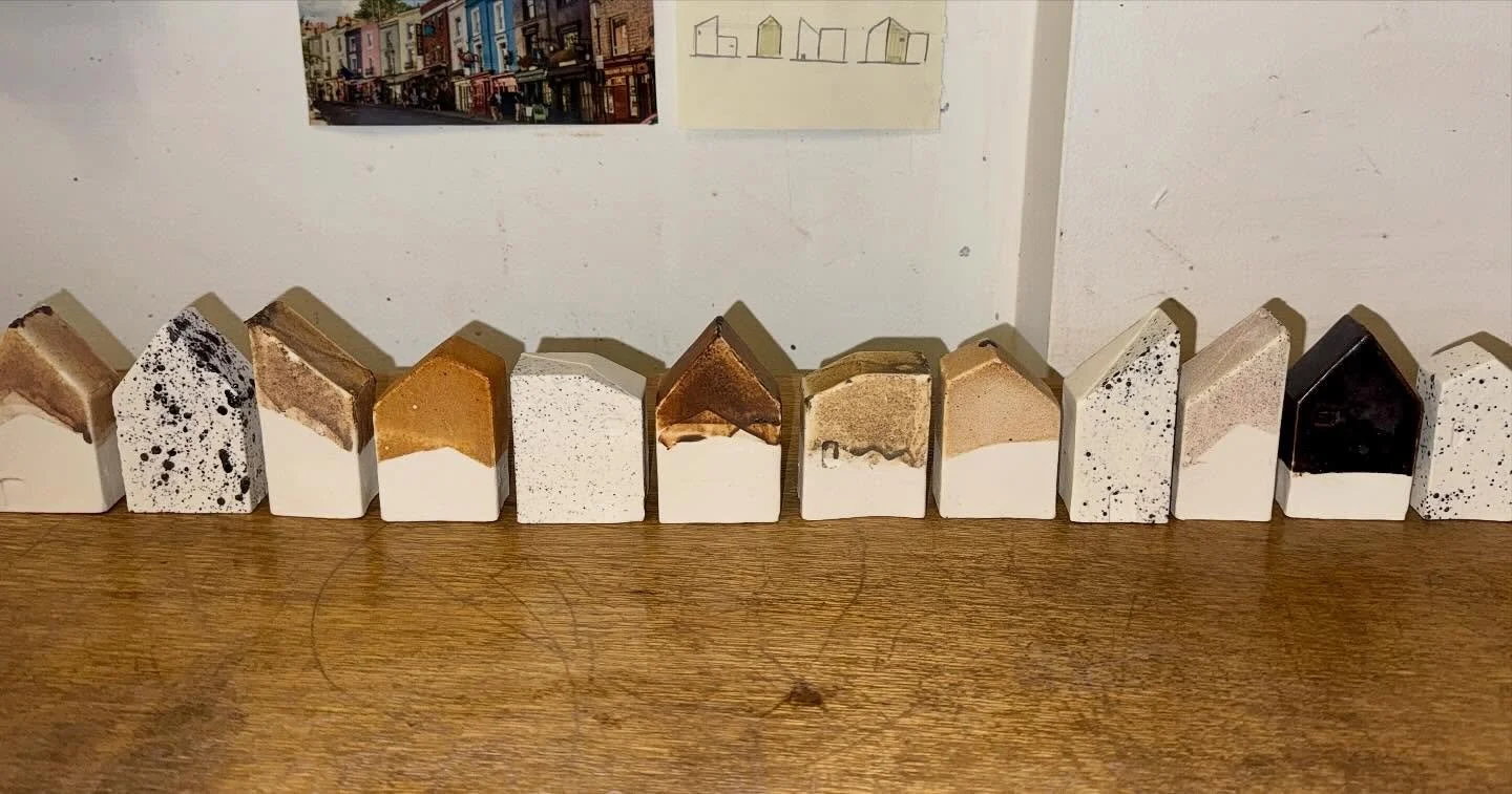 Love opening the kiln for material tests &mdash; from Farnham and London clays to Ytri-Fagradalur and Kr&yacute;suv&iacute;kur clays, with basalt, black beach, and Kleifarvatn sands, and volcanic lava fragments gathered from Iceland ✨ More to come &m