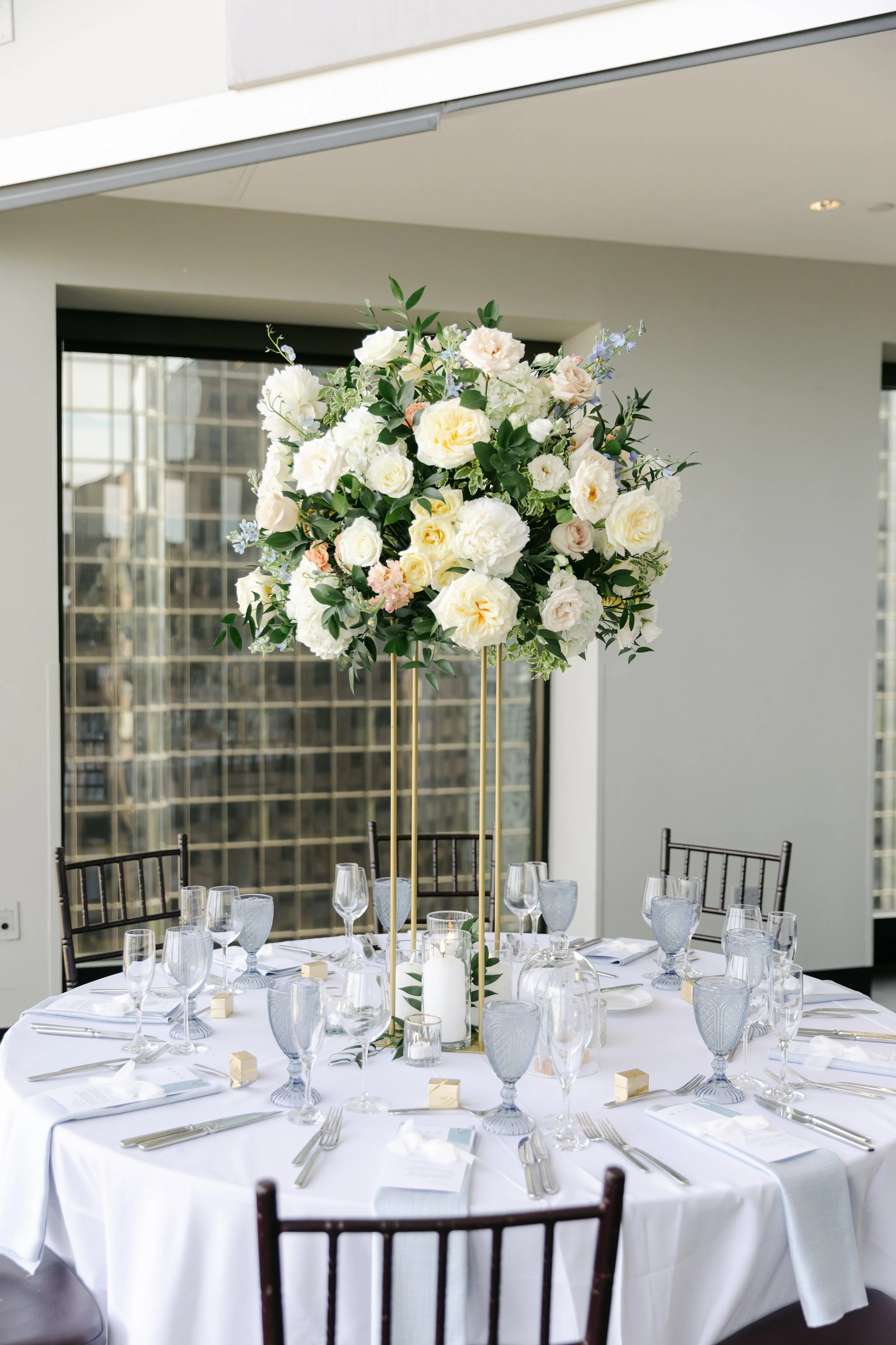 Photo by Eva Alexandra 