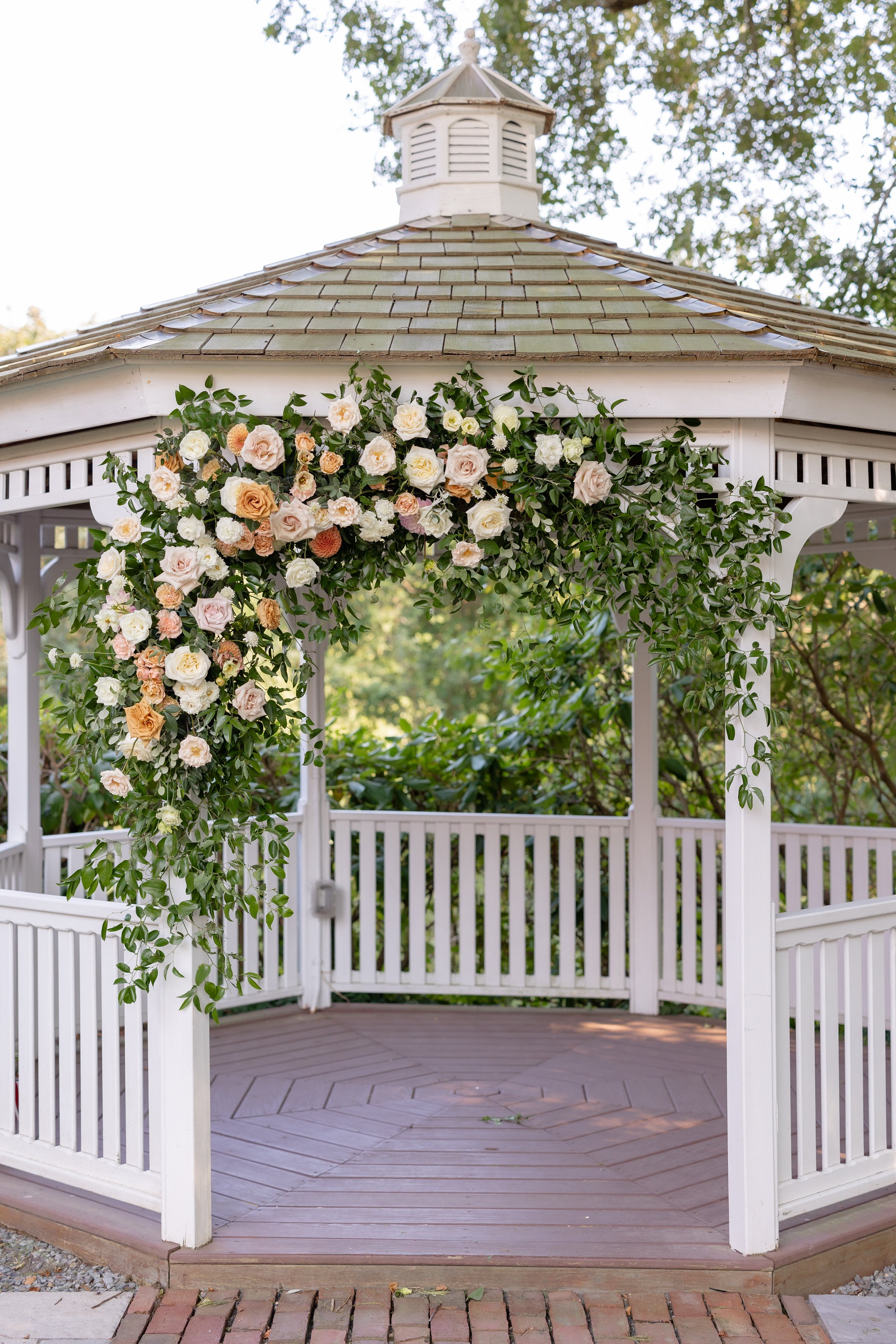 Photography by ShoreShotz Weddings 