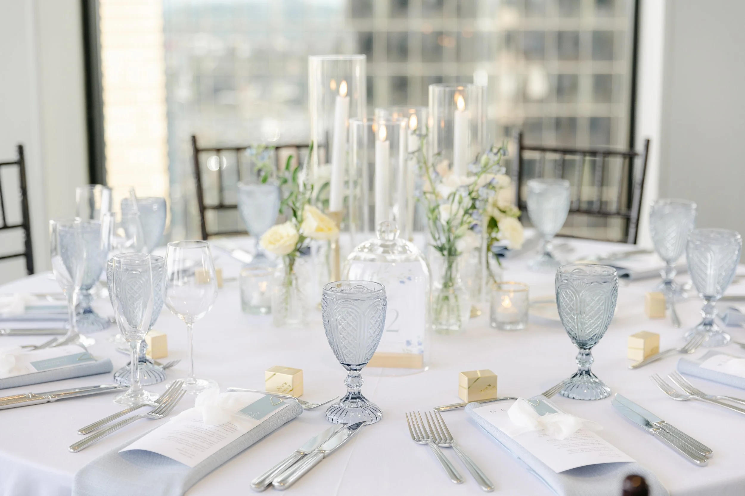 Photo by Eva Alexandra 